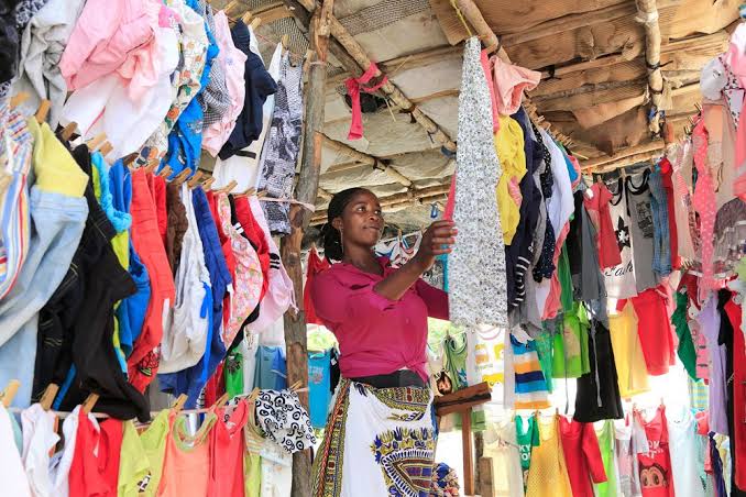 second-hand clothes in Nigeria