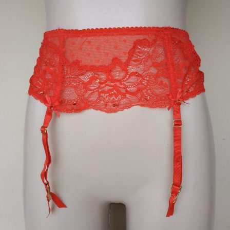 Star Red Lace Hip Suspender