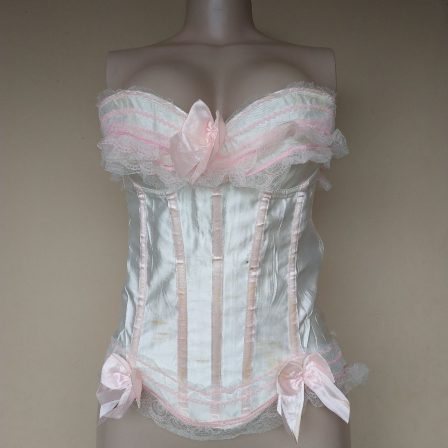 Preloved Frilly Waist Cincher
