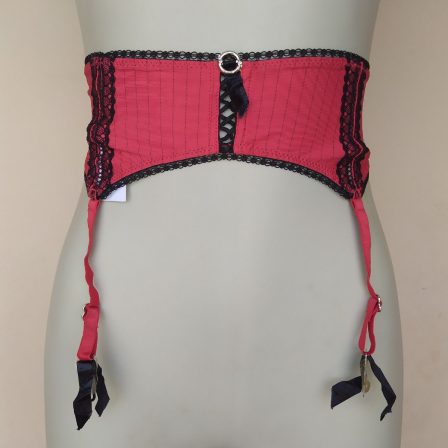 Preloved Red Hip Suspender