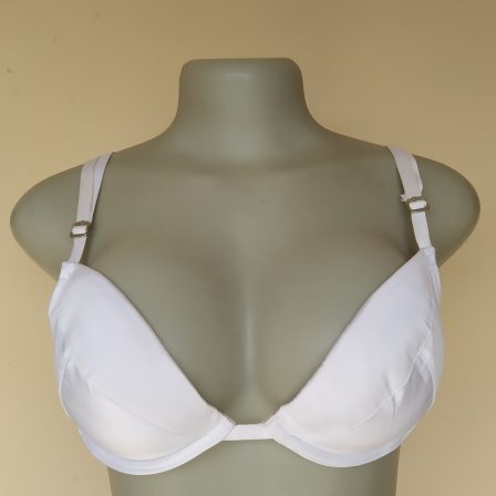 38B - Wonderbra Distress Light Padded Bra