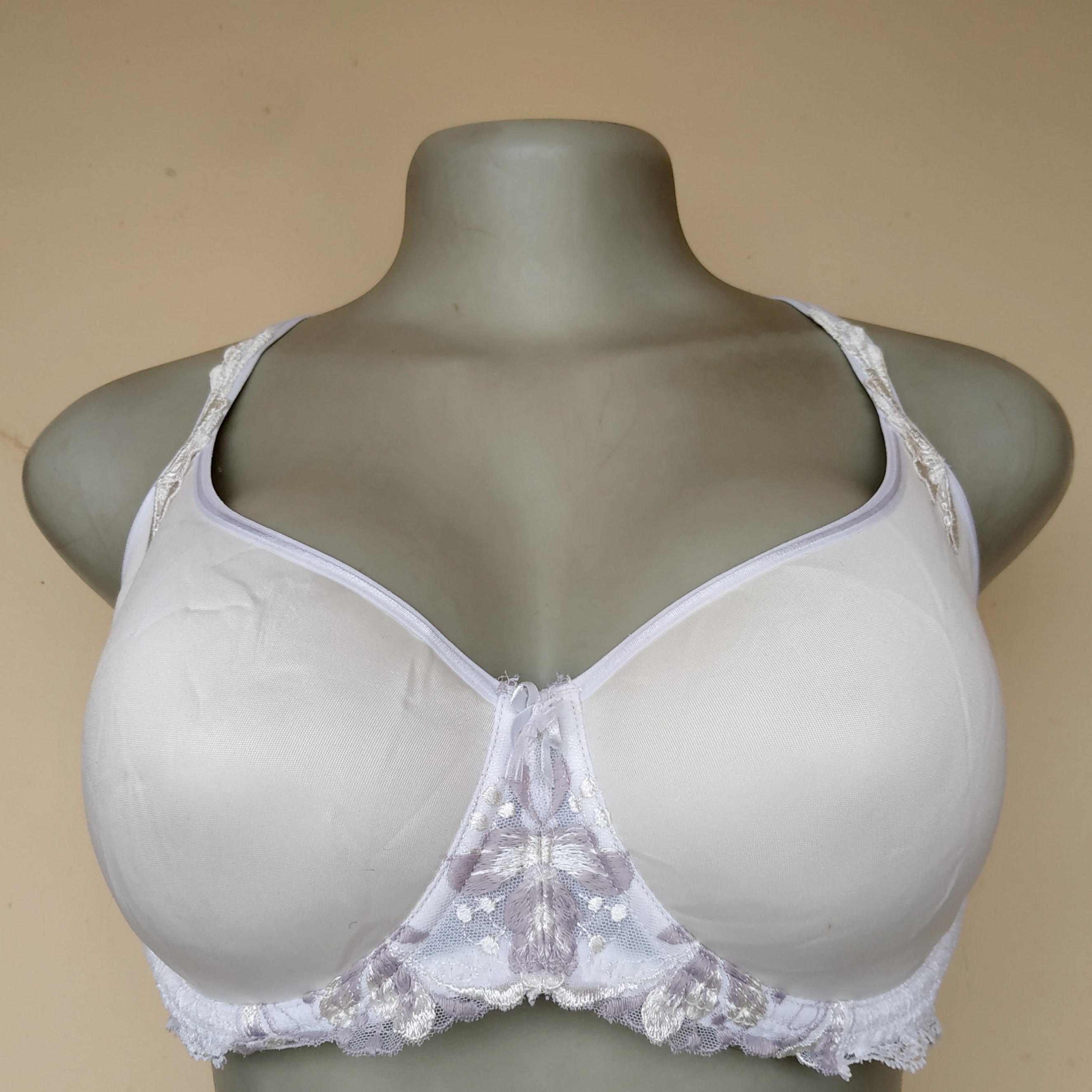 38C - M&S Cream Styrofoam Non Padded Bra