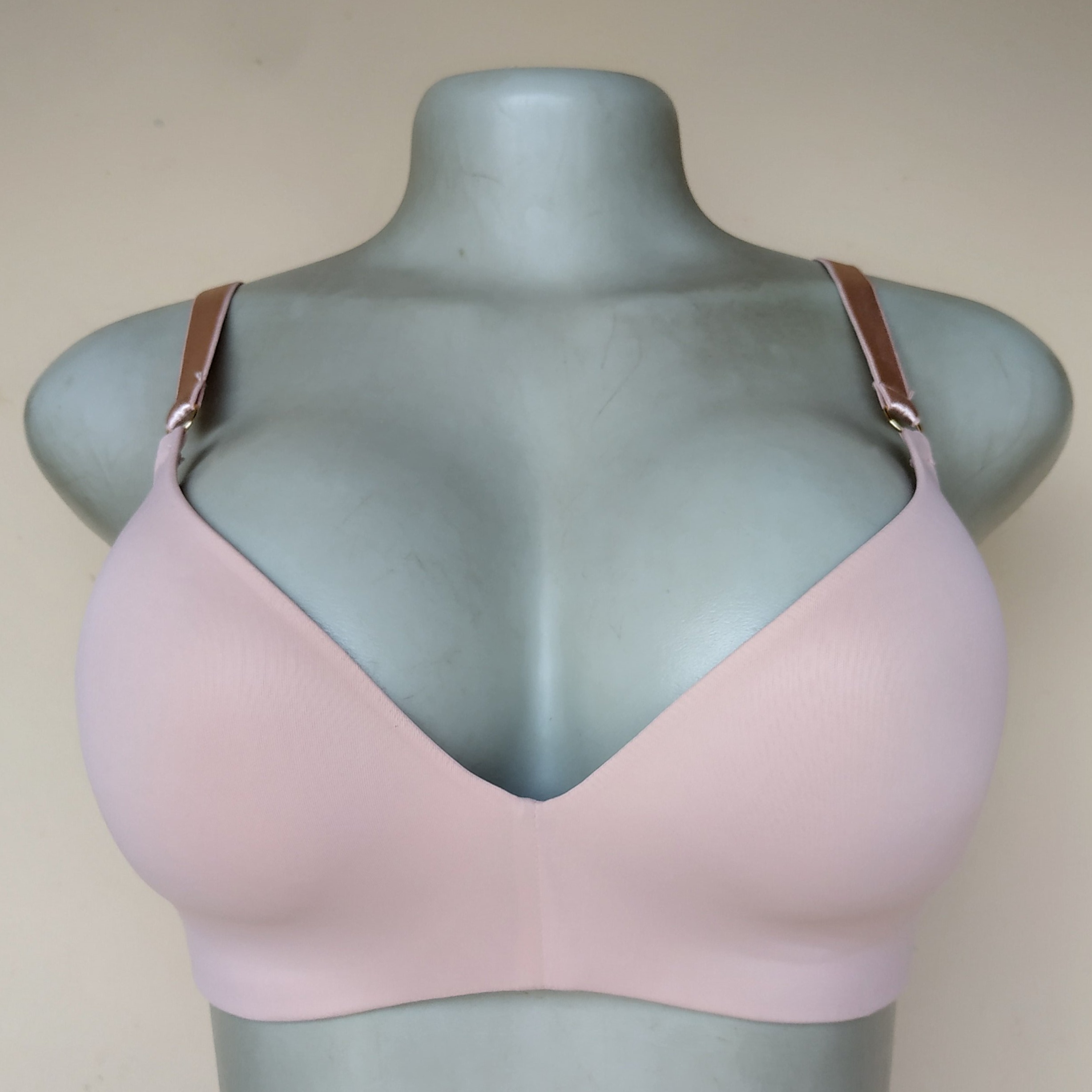 32D – Unbranded Pink Non Wired Bra – Okriks