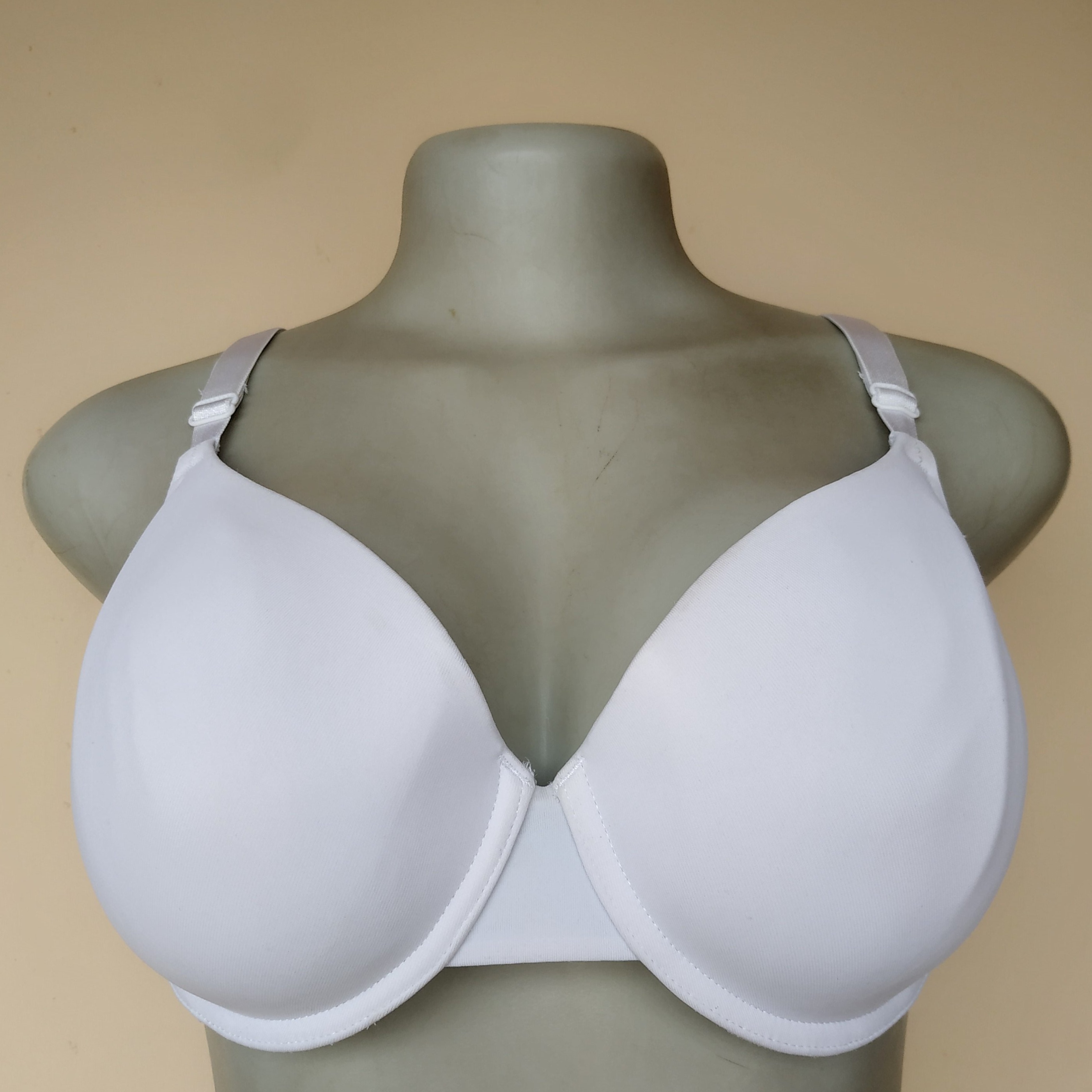 34Dd - Secret Possessions Off White Light Padded Bra