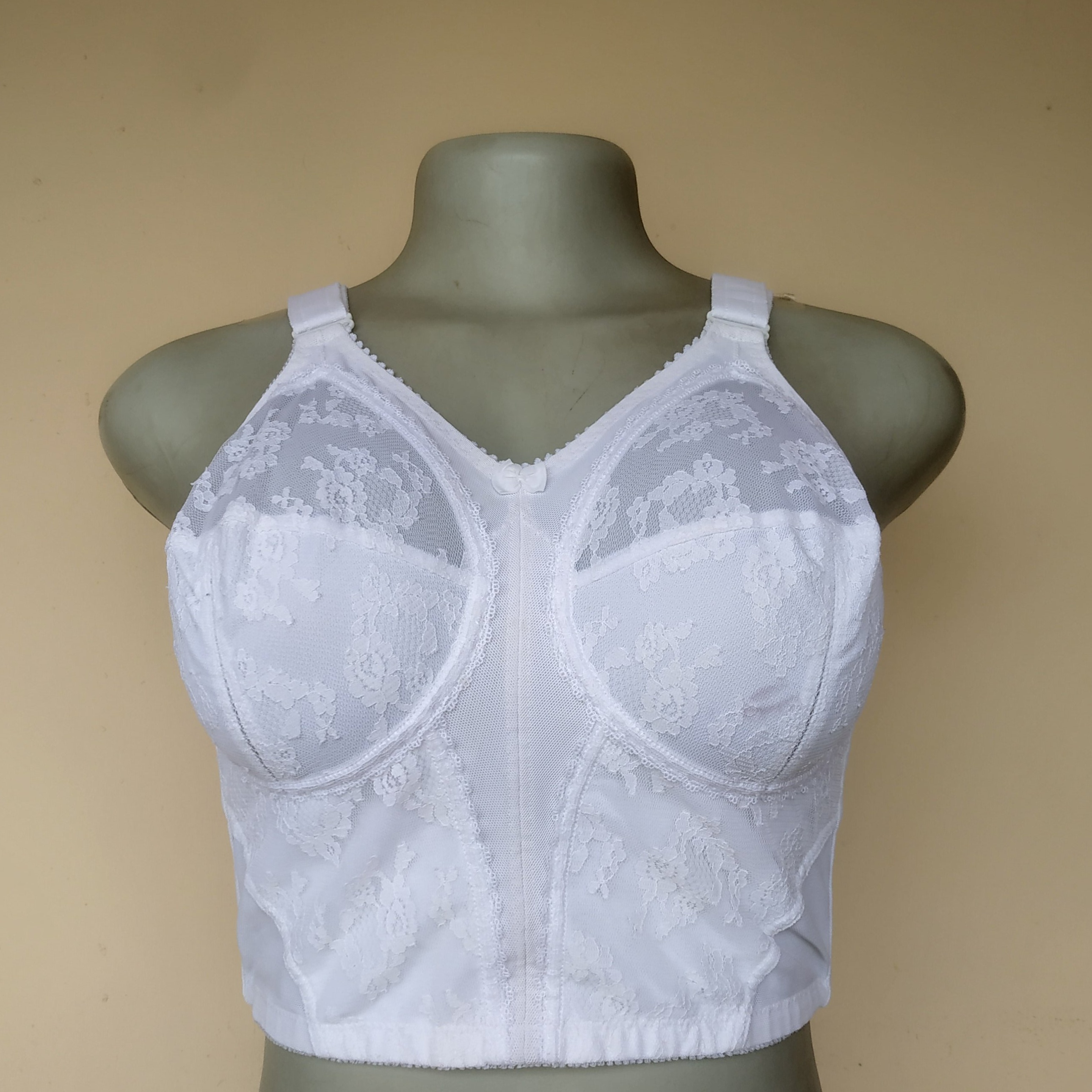 36C - Unbranded White Non Wired Non Padded Bra