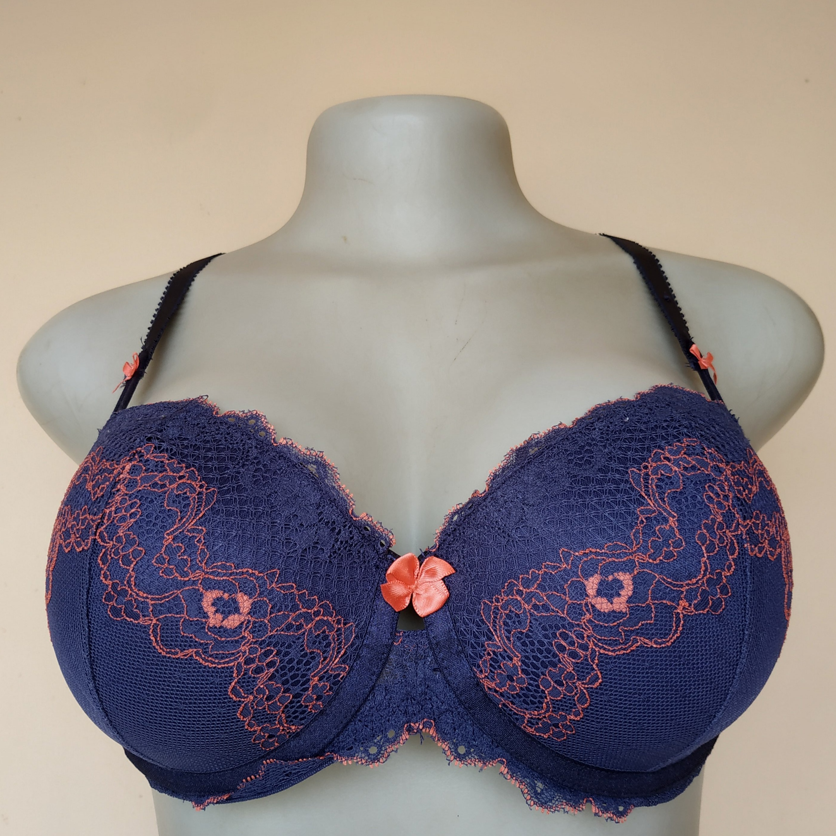 Mzy7E24FXeZm6eIcjmxr1xZtFso8Vutm_KopUH-3BpM