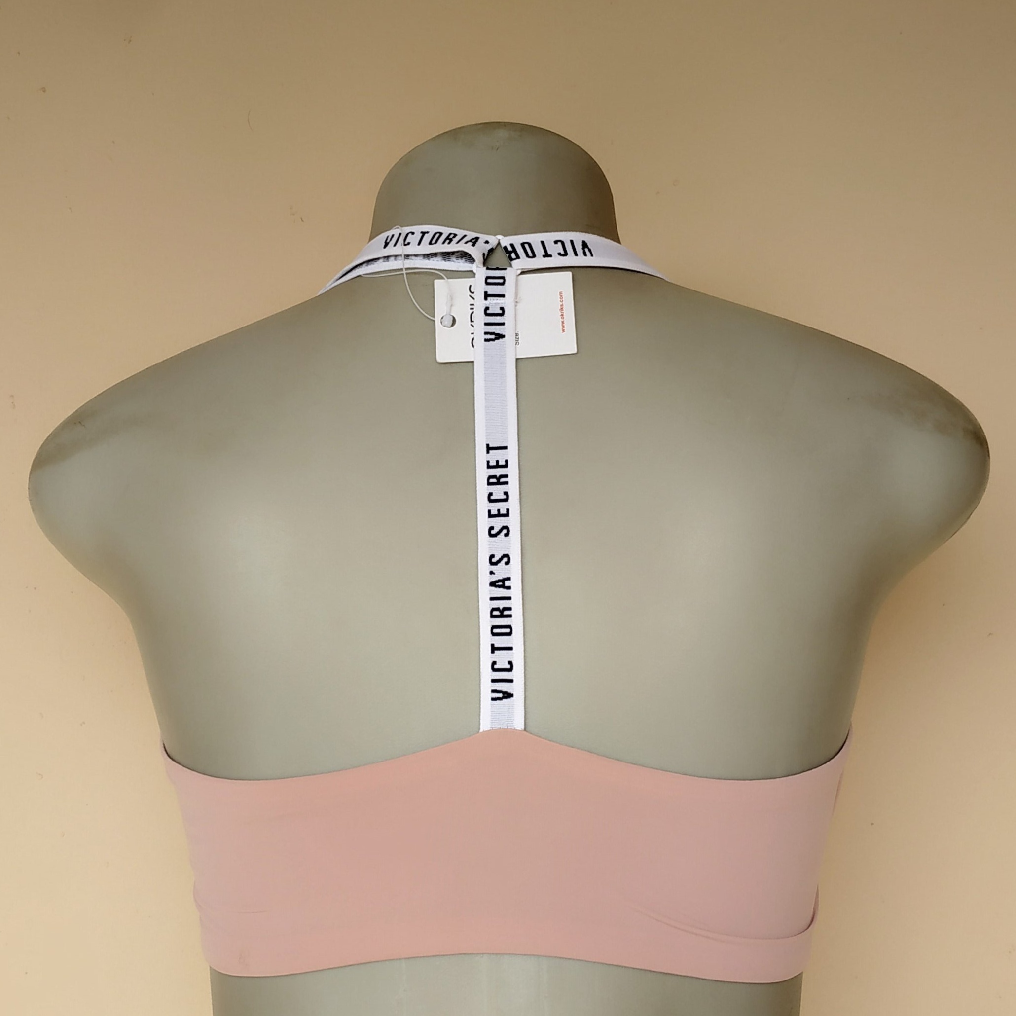 cSEb3IF2swmUu3wsXIOuuv_kiB2H_l-im0y2Tx76w-A