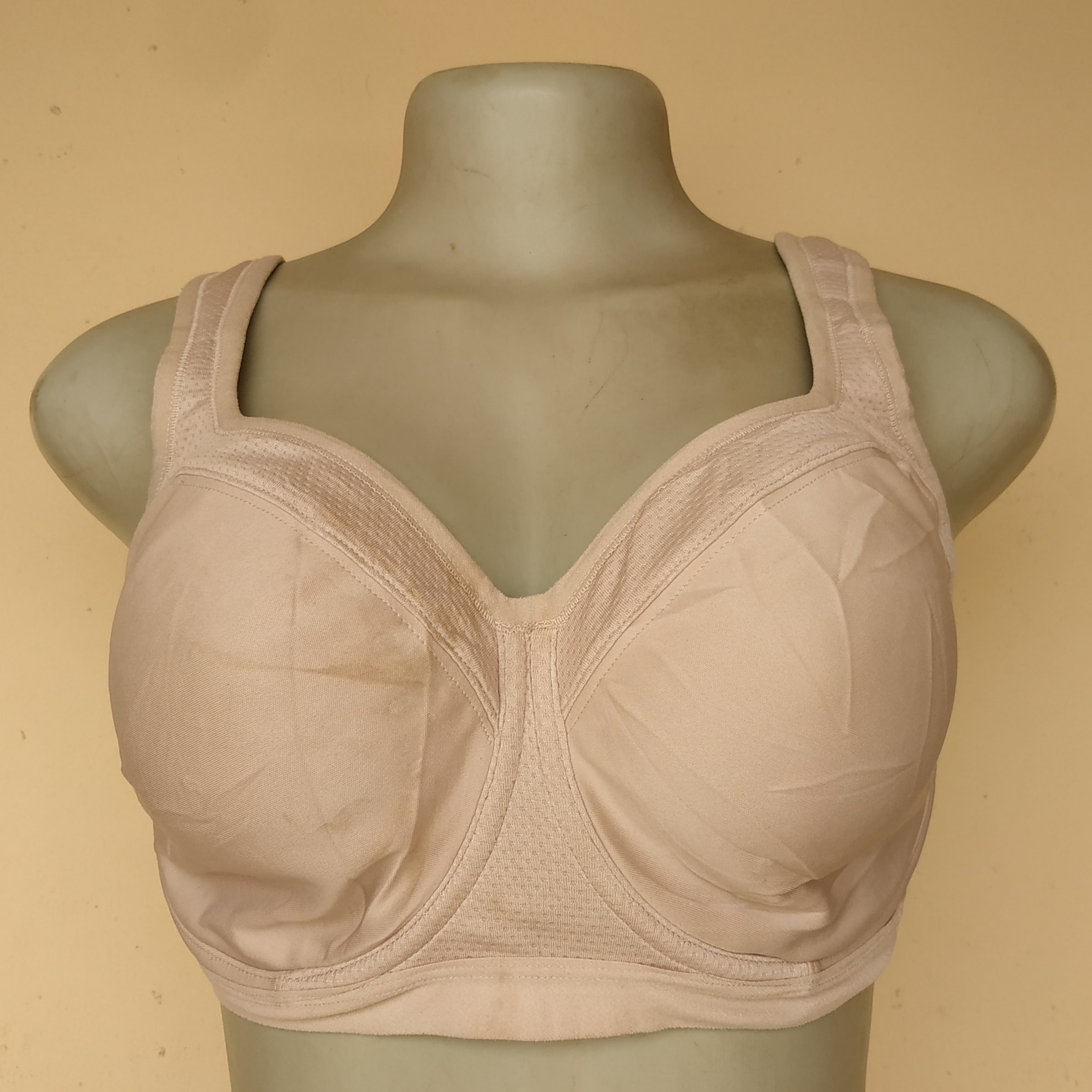 _QoUfjEtke-qSMYQssXLZ_tpG5b9GWbqBFk4htNNy0E