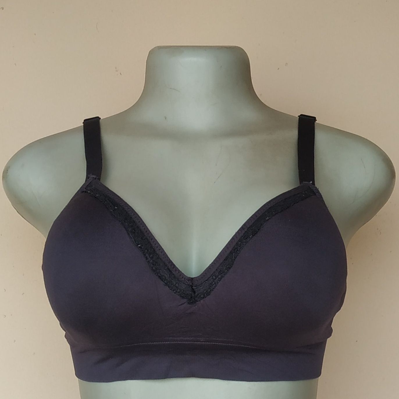 36B - George Black(Tagged L) Non Wired Bra
