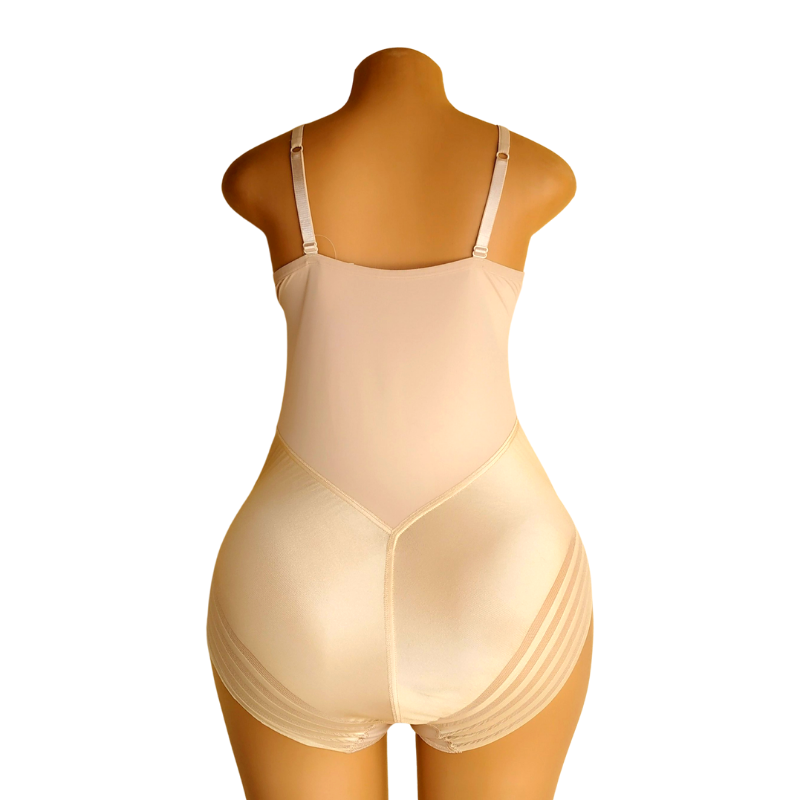 -b4161XgMIcAr_zMeb1bQQntucRg7Alj5E-NQcaS4EY