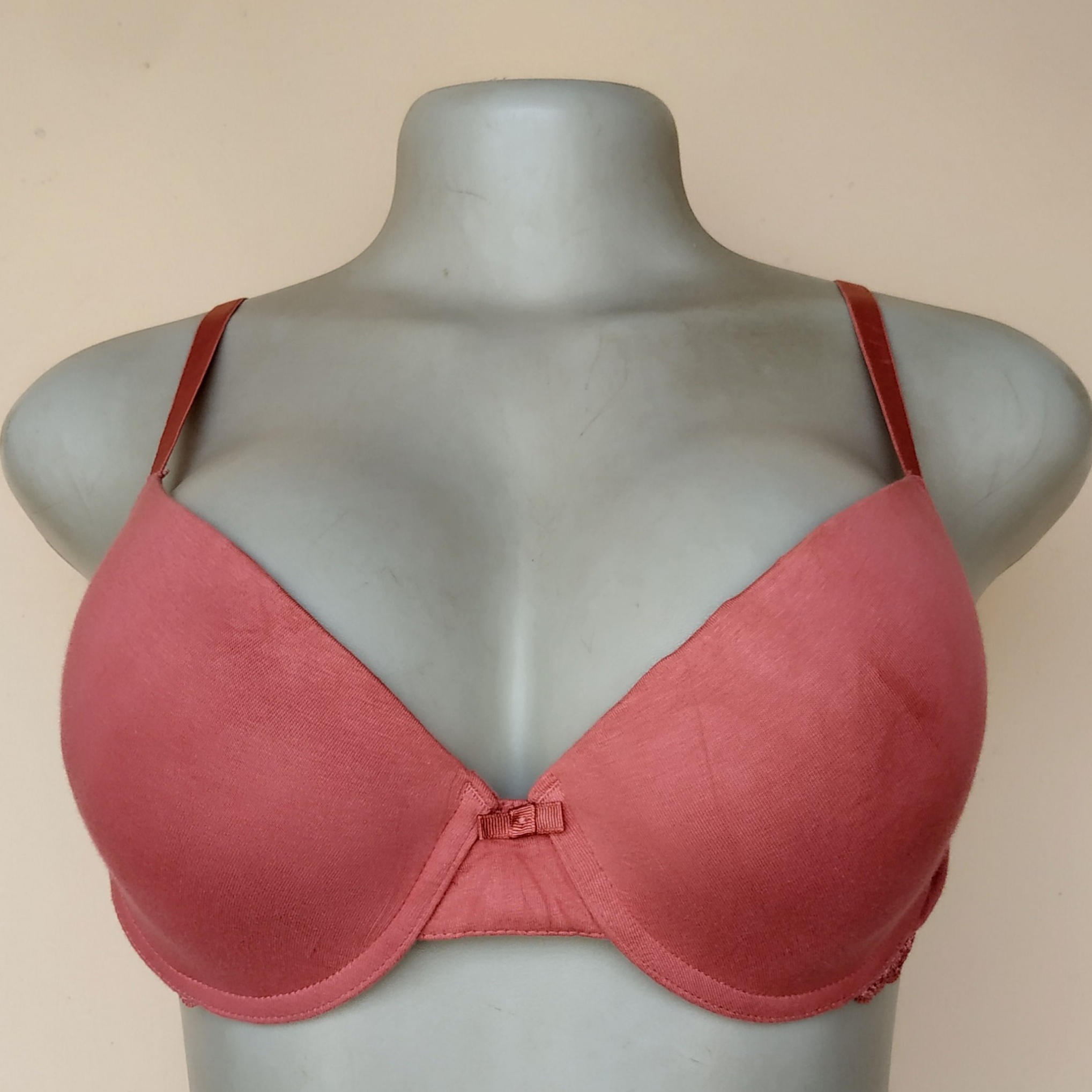 emk3nR-Bp4-uye-aqEQQT-vNrjLnuEROi9xUT94bttg