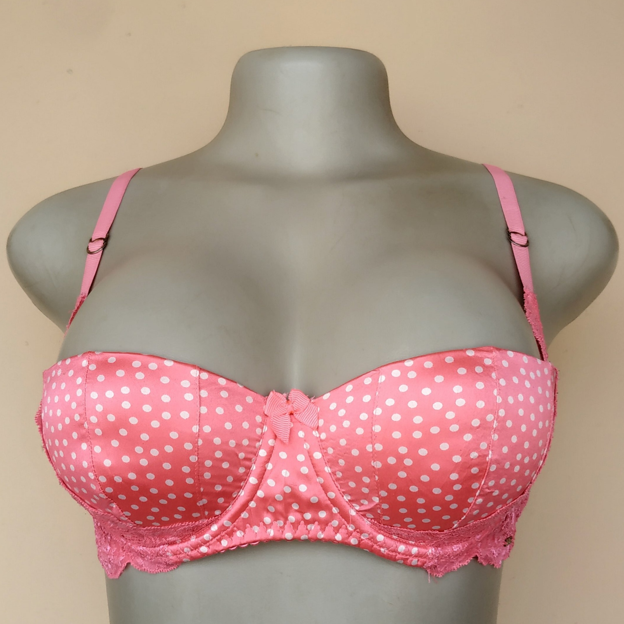 2UNc0KBEkrnaXzXWRy3Ee-fHMbCrsDbzljxnVYeczNE