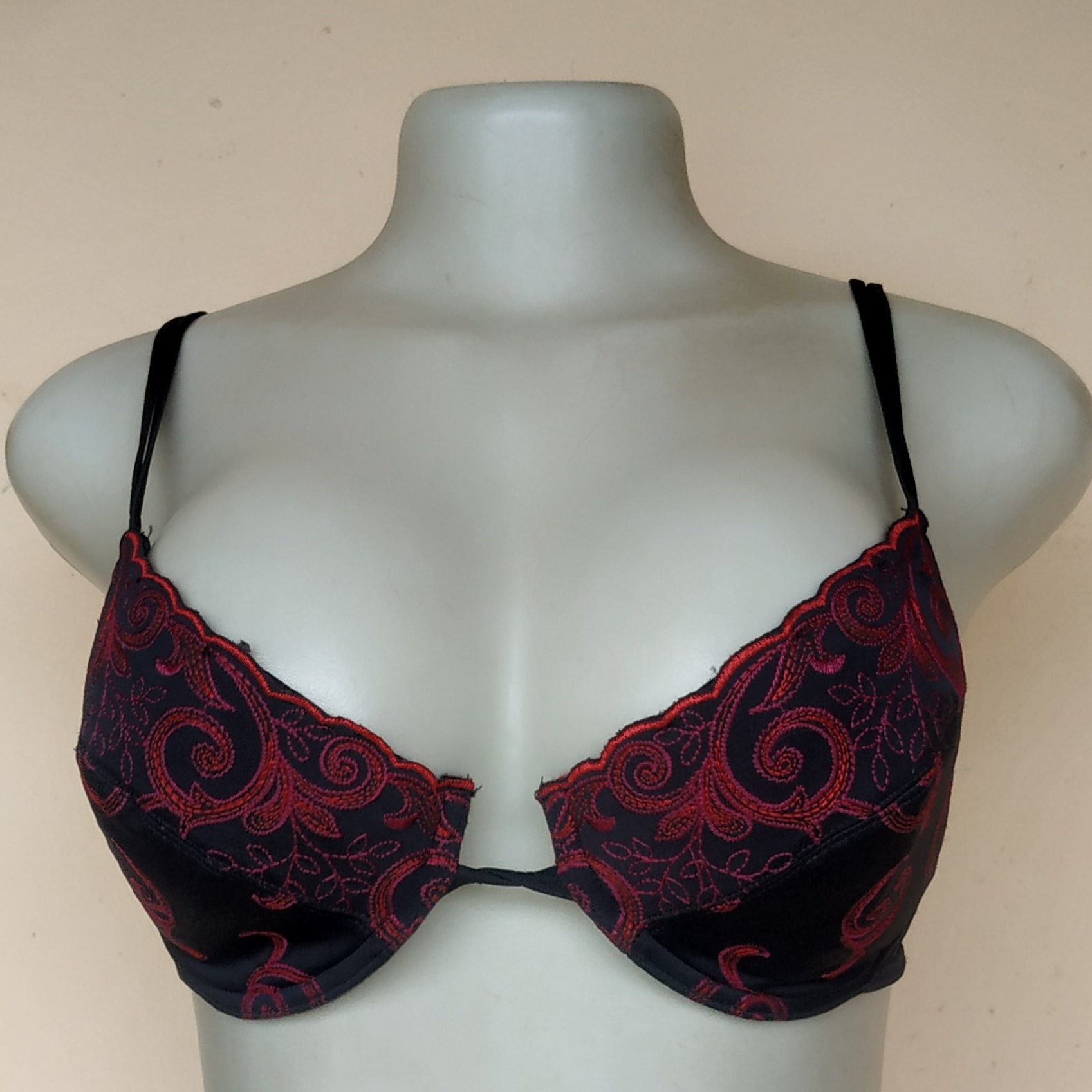 i9vpdF2ltFSFYypH7IGByJcdz-uNpbl2i-bjG97sLPA