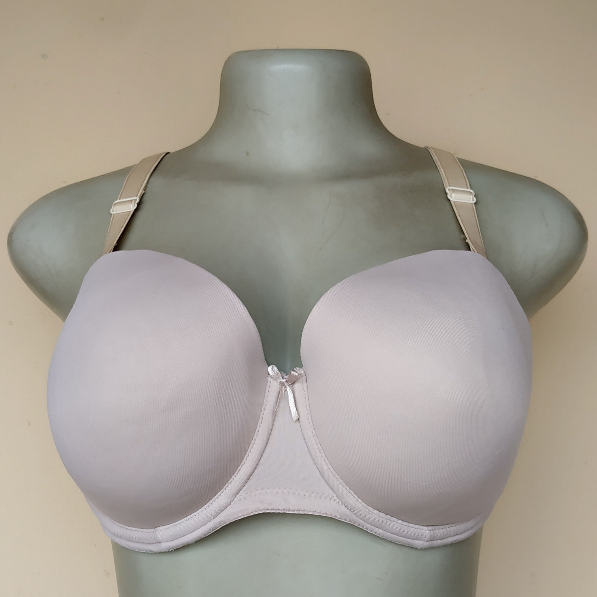 lbmct2EPLIIi6_V1czQOR6YOjWiDx2Kt3WF_Ep-NWIM