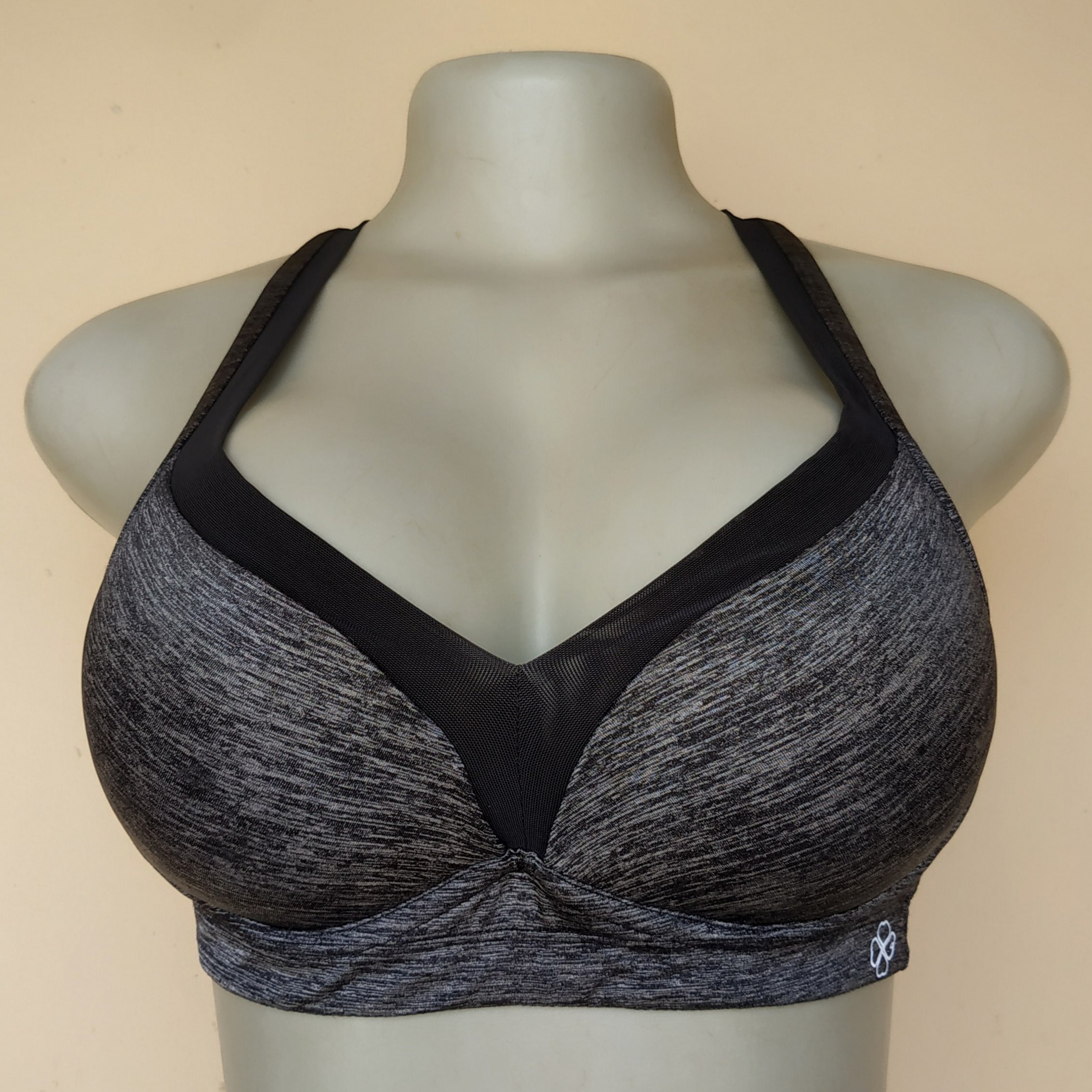 r8Kg60pOH_anD8njzrgHspNFosFS-670SQiL6m6Dzx8