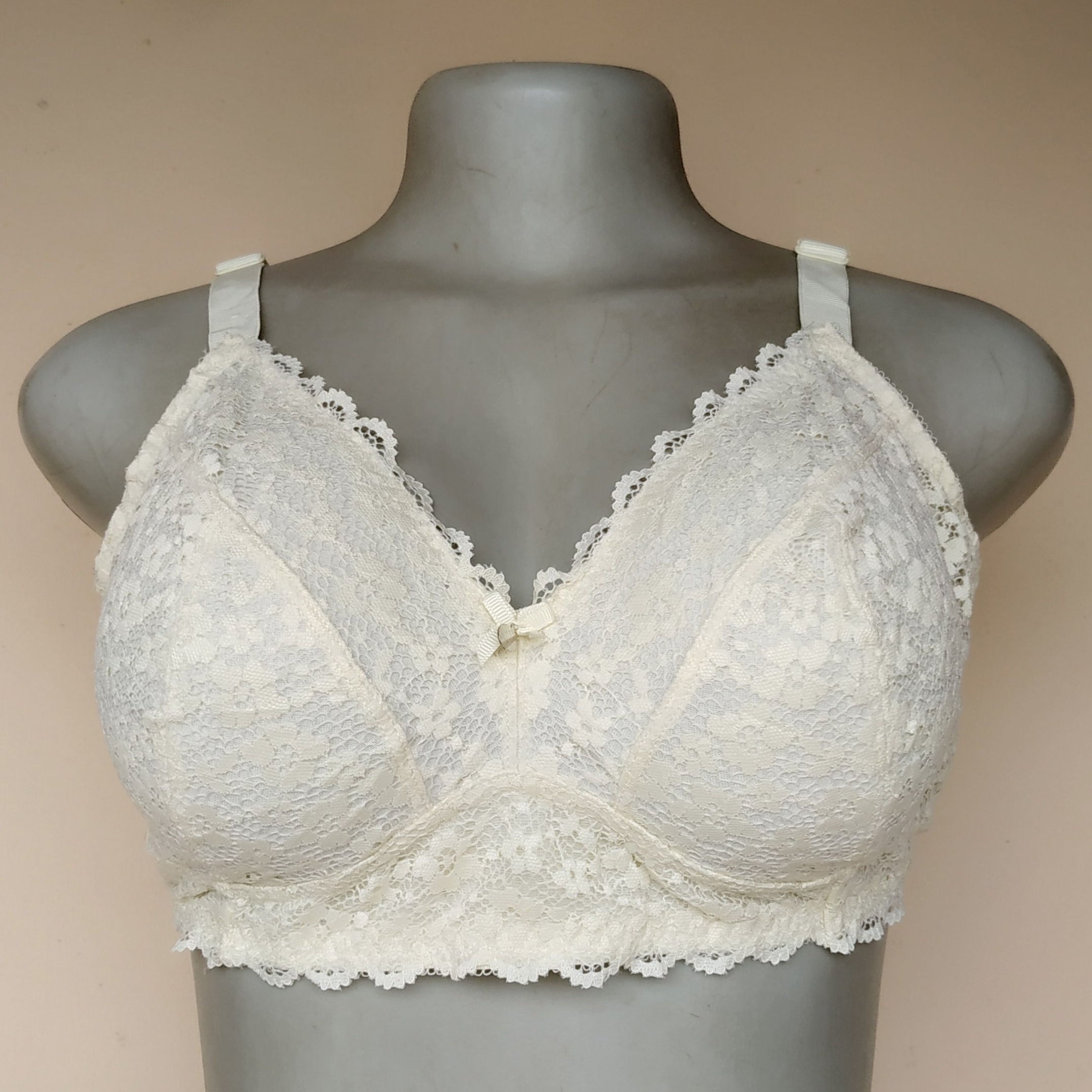 v0lvcp7Zr5Cy-F_ZYrZQFCURJHG4hi5uTyHamIwf3ks