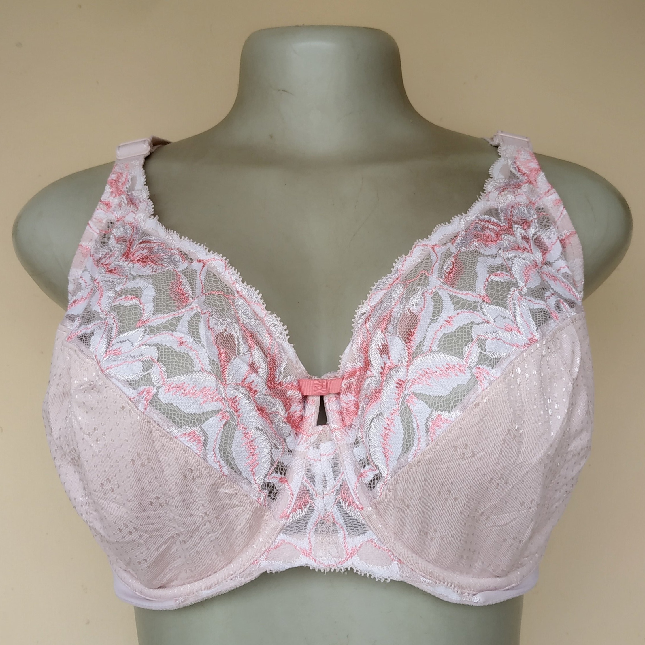 1Z_gO2RncGKnE7vWIW2TiqqhWWyJfhlujEo2h6q1kmw