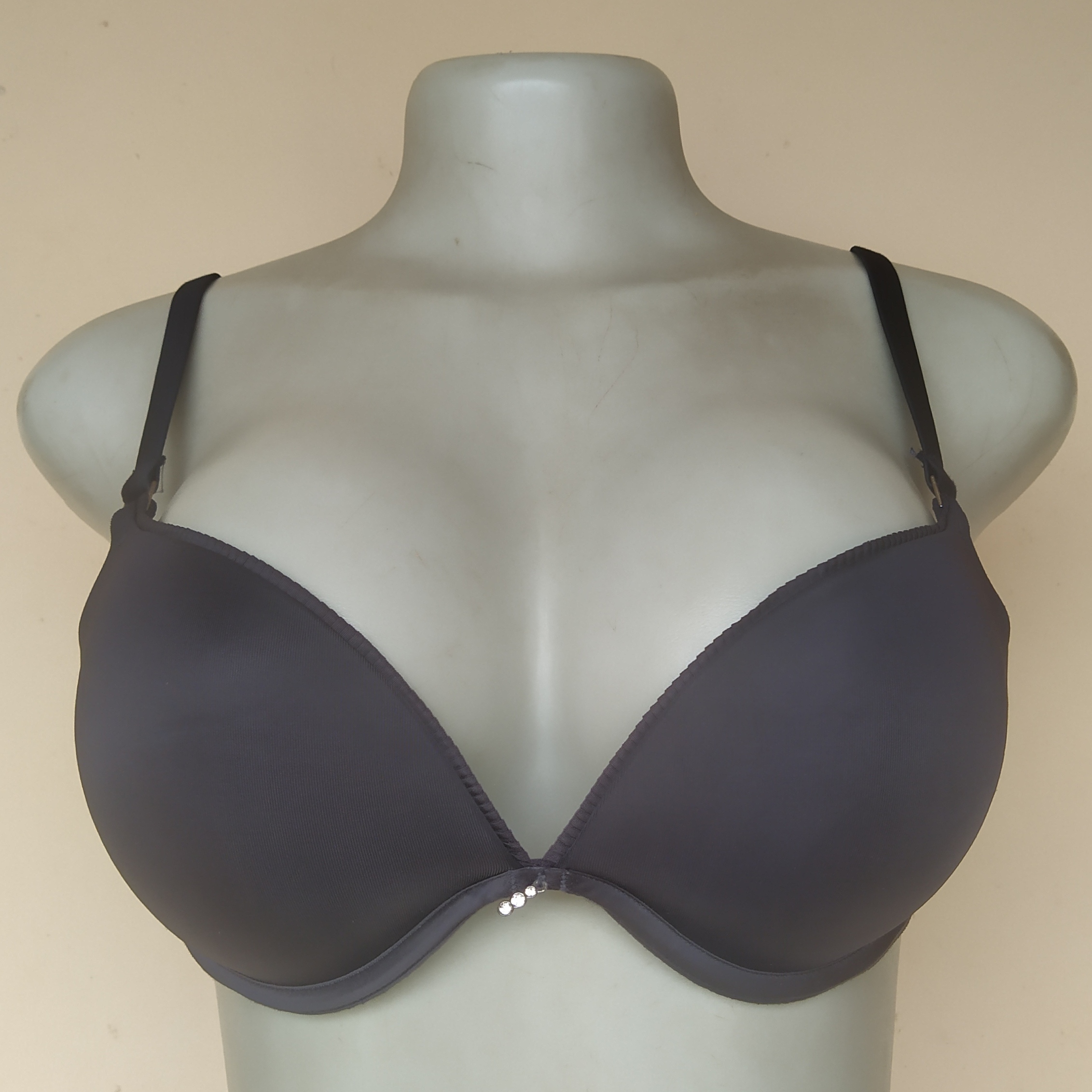 RabeiA7cGuXVEF7mjDgs48TmI5Sxujpl_4HpLK68Vfs