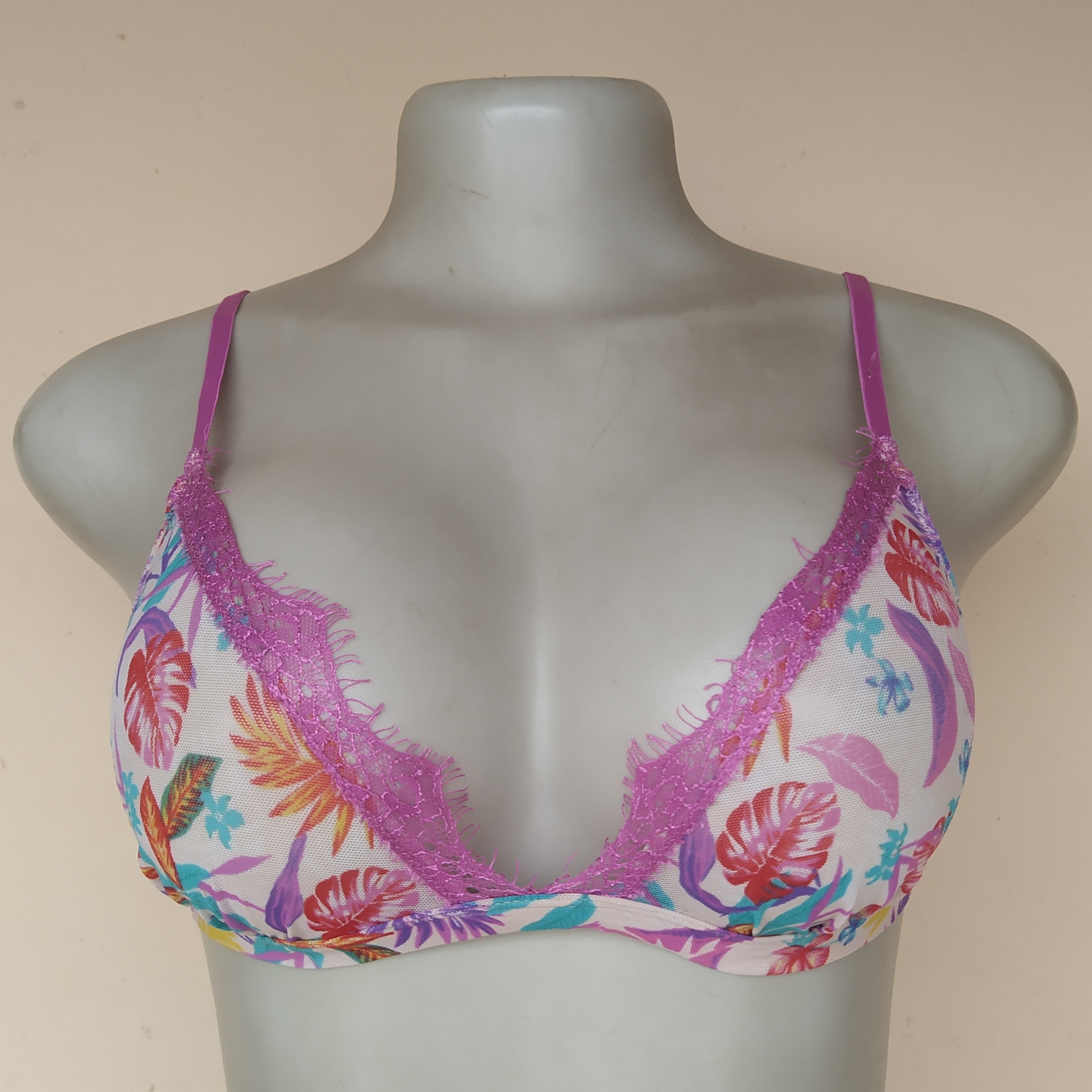 UK 10-12 - Primark Floral Bralette