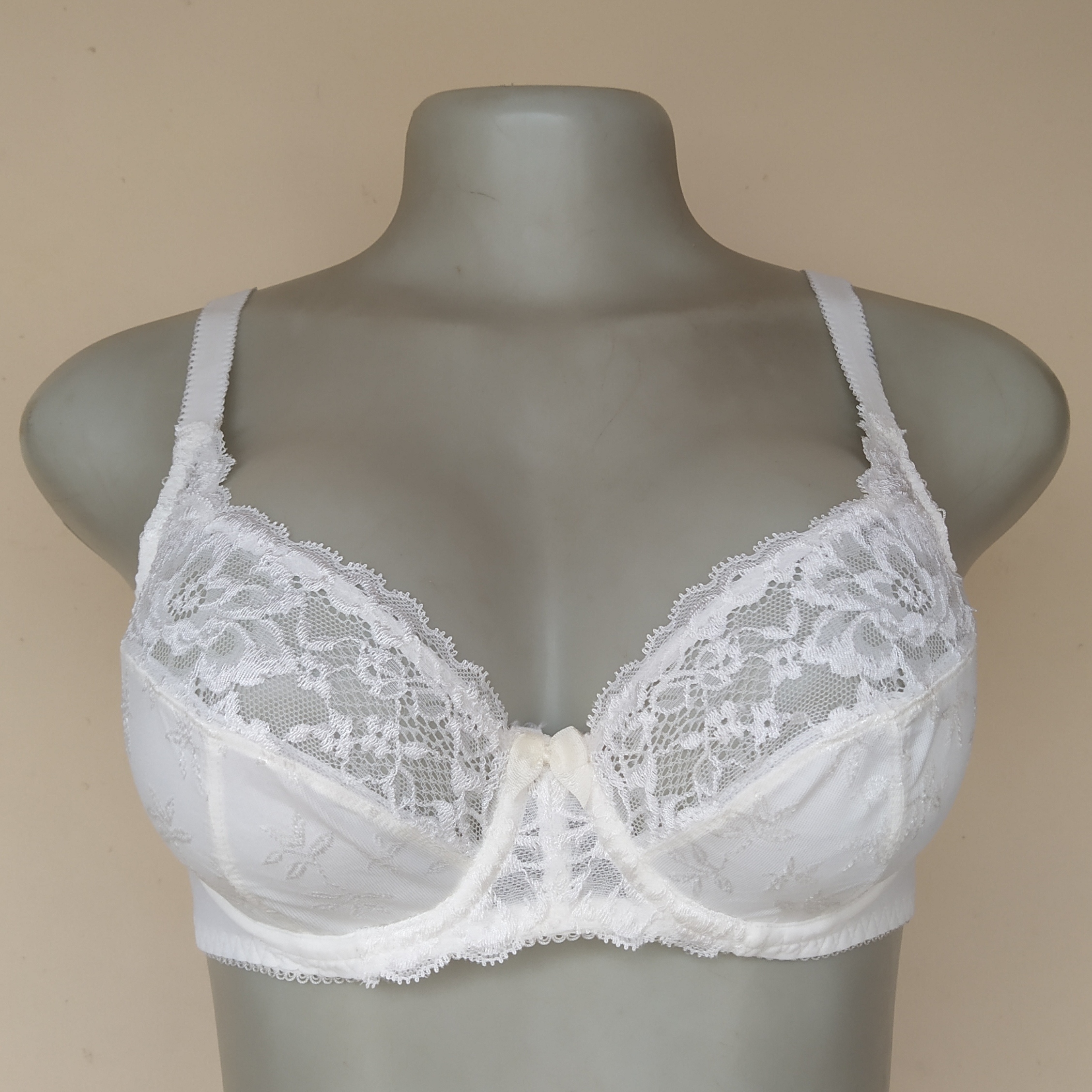 r2jMU_gzQnukvjawqGr2x0HLfljTR48iwW5IApPFy0g