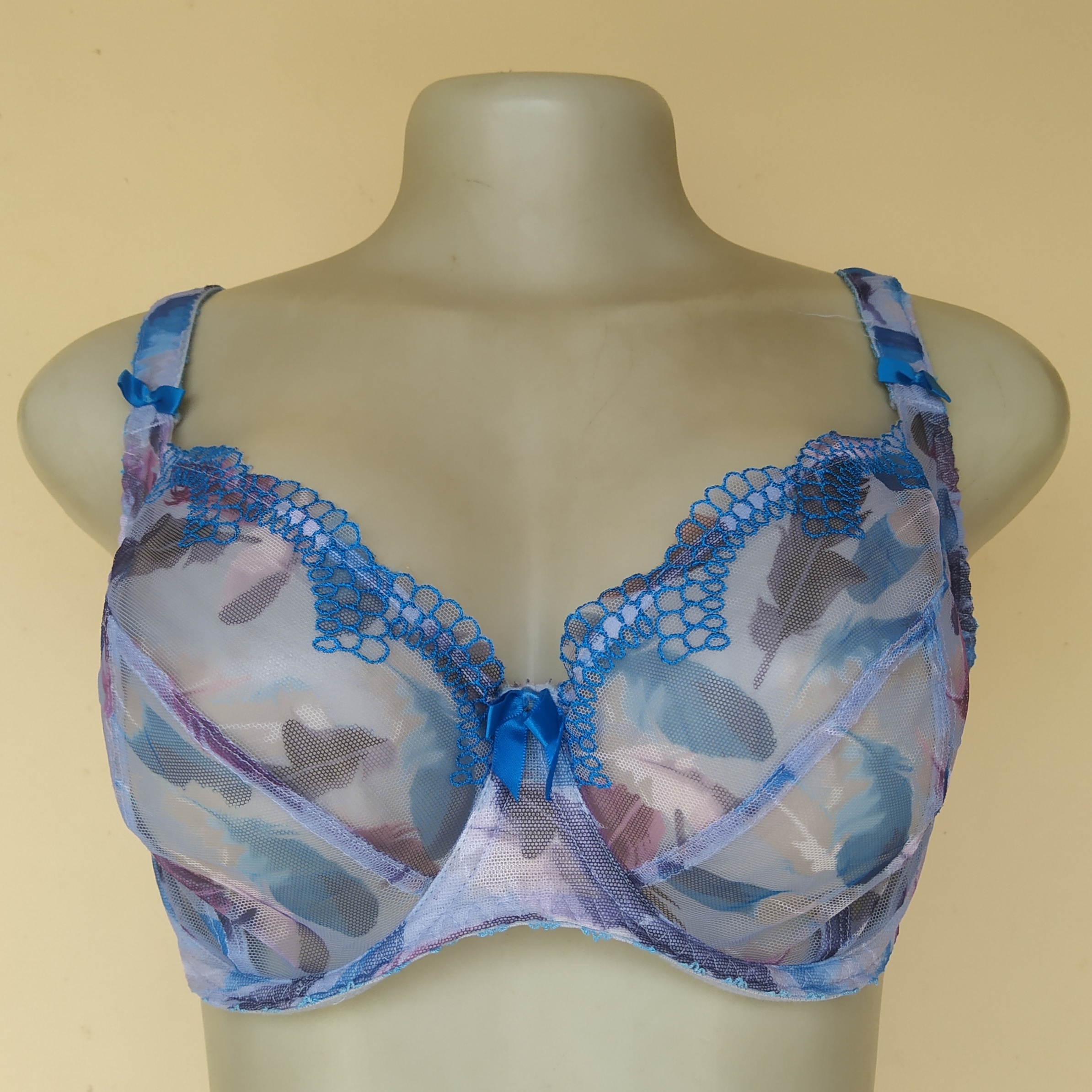 B_jyBpYck-18AigKRc2yICyyacsINibmggWyxXcyIqw