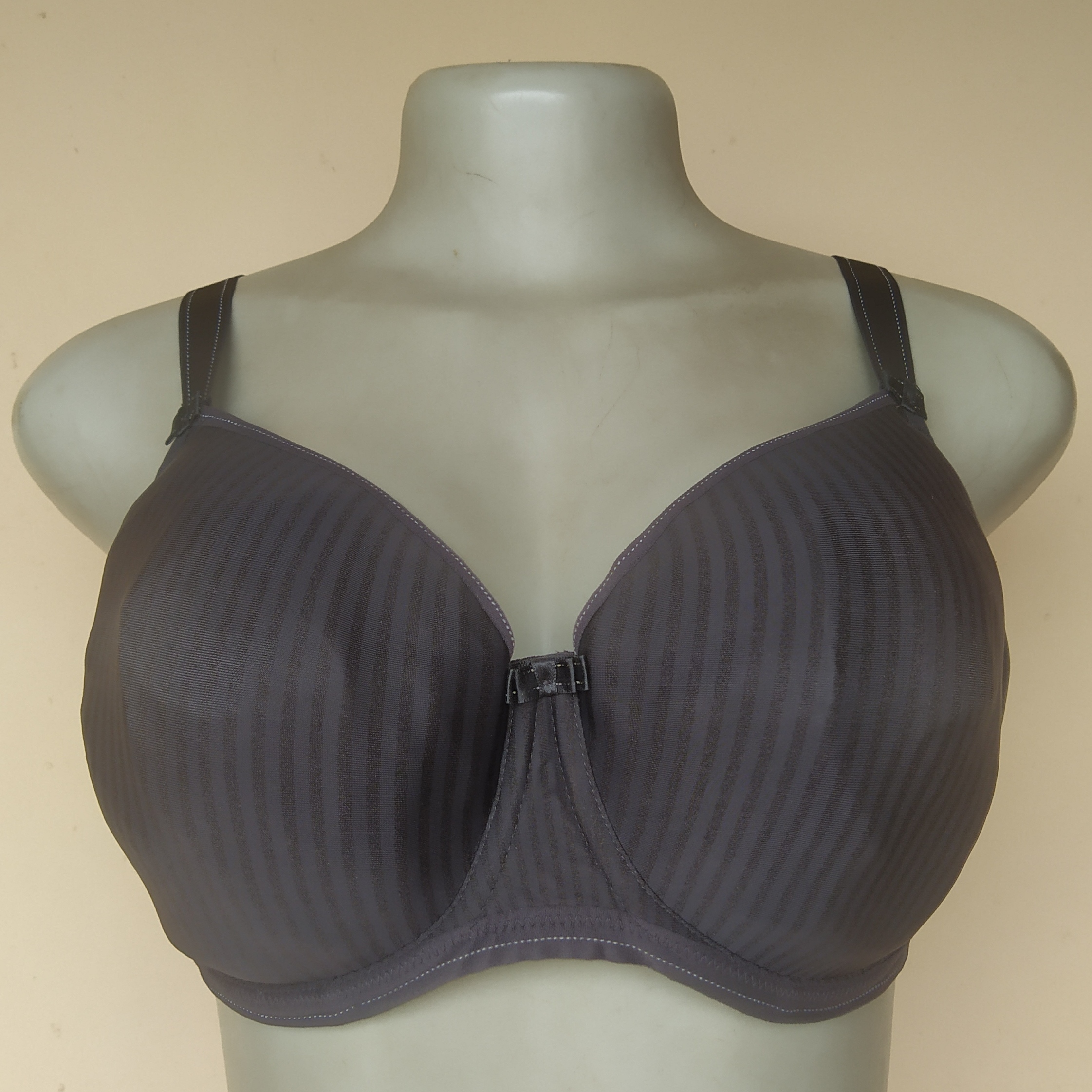 m_rNIv31s-d-uBgXo-Su19IlOfUaIpGft_xkupI9lj4