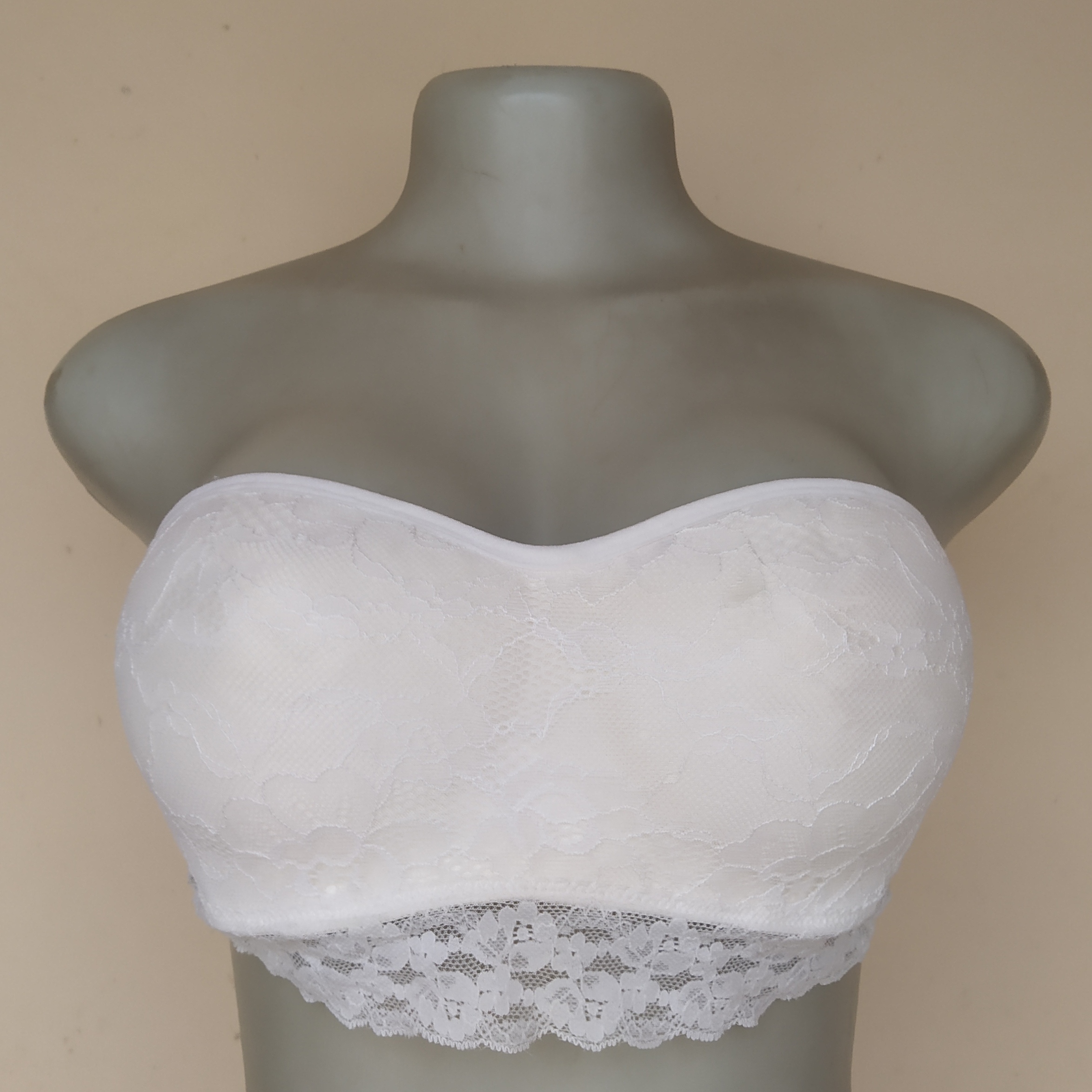 UK 14 - Secret Possessions Cream Tube Bralette