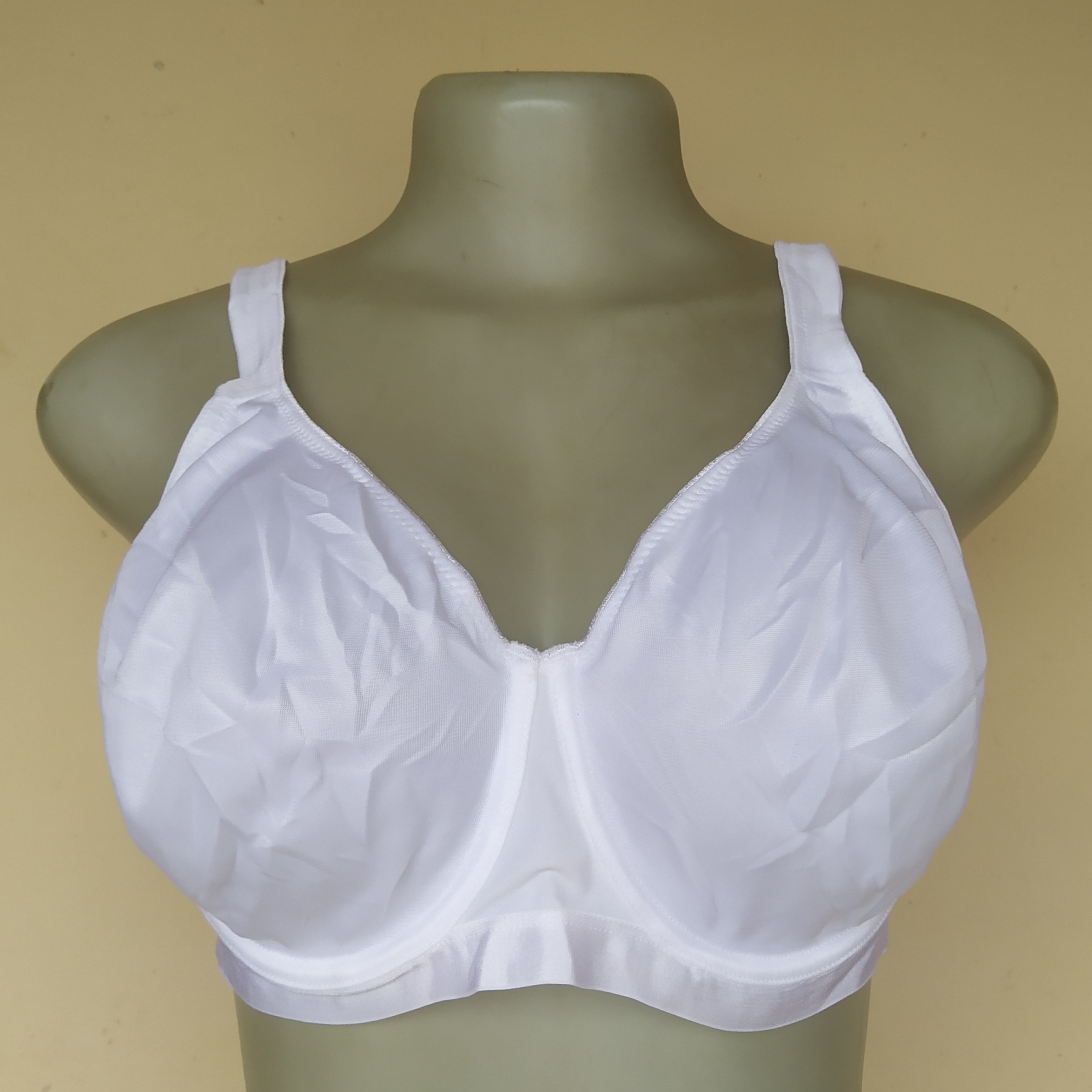 38D - M&S White Non Padded Bra
