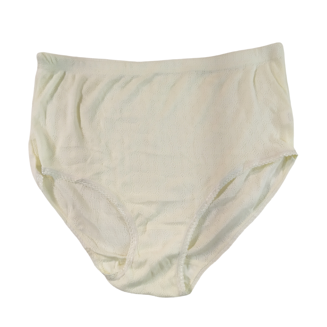 UK 18 - Unbranded Cream Lace Panty