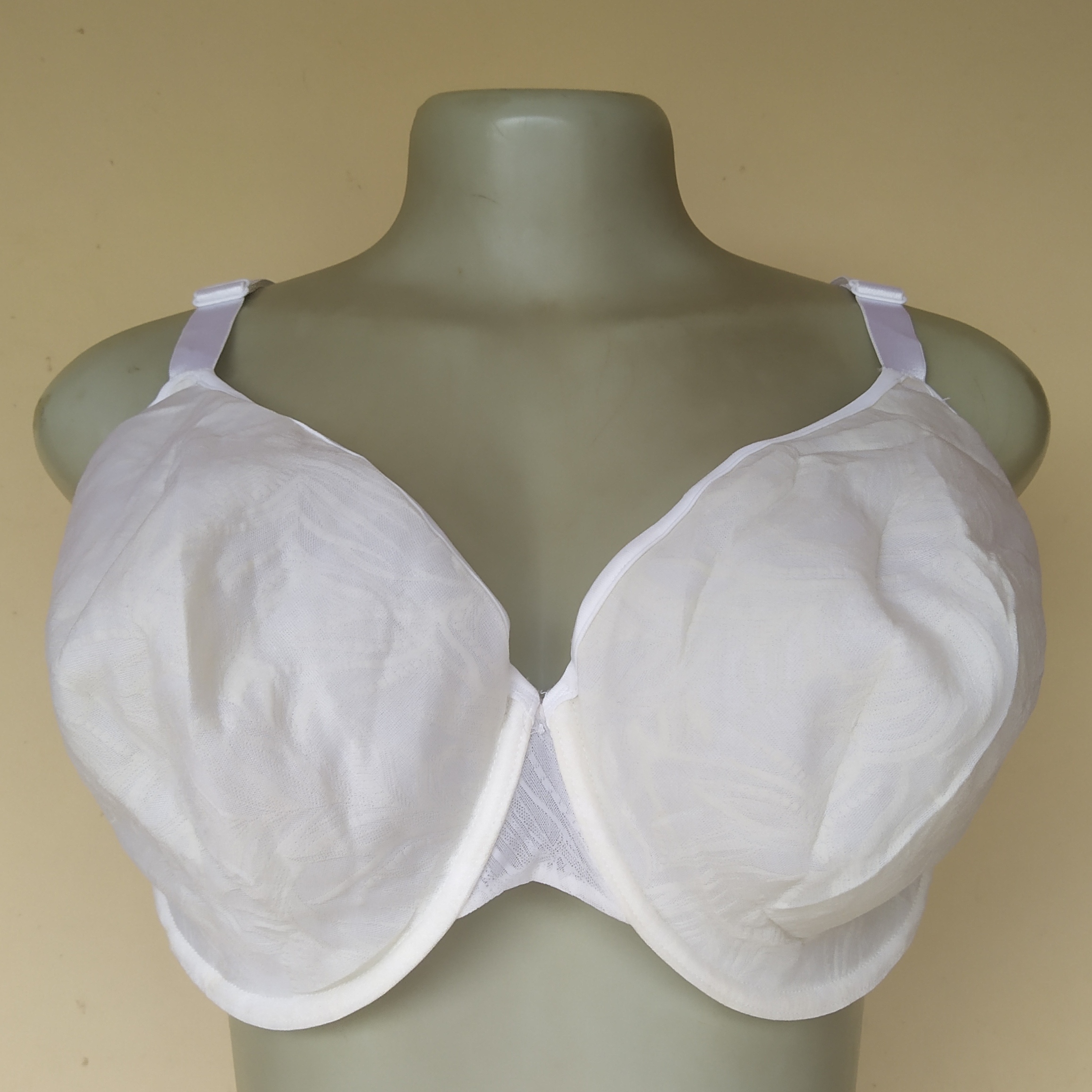 40F- M and S Cream Styrofoam Non Padded Bra