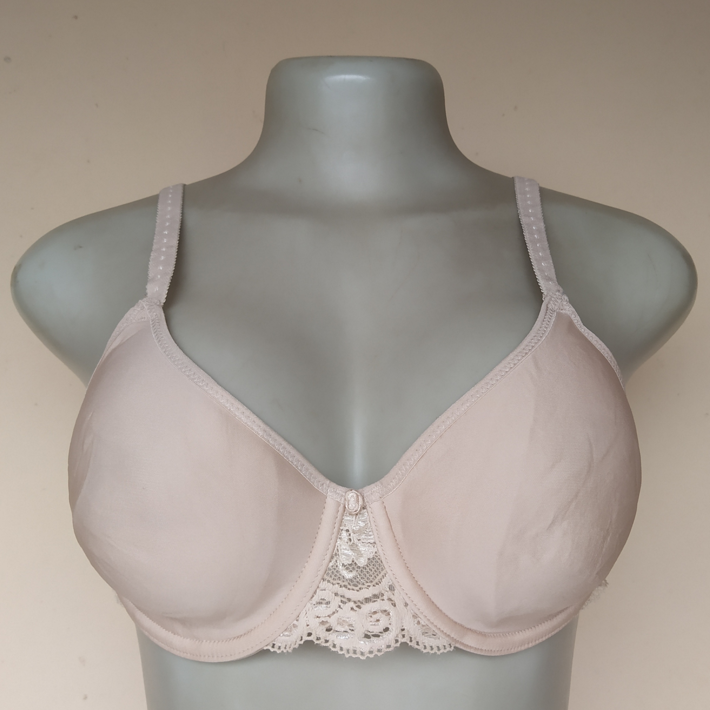 36B - Triumph Brown Styrofoam Non Padded Bra