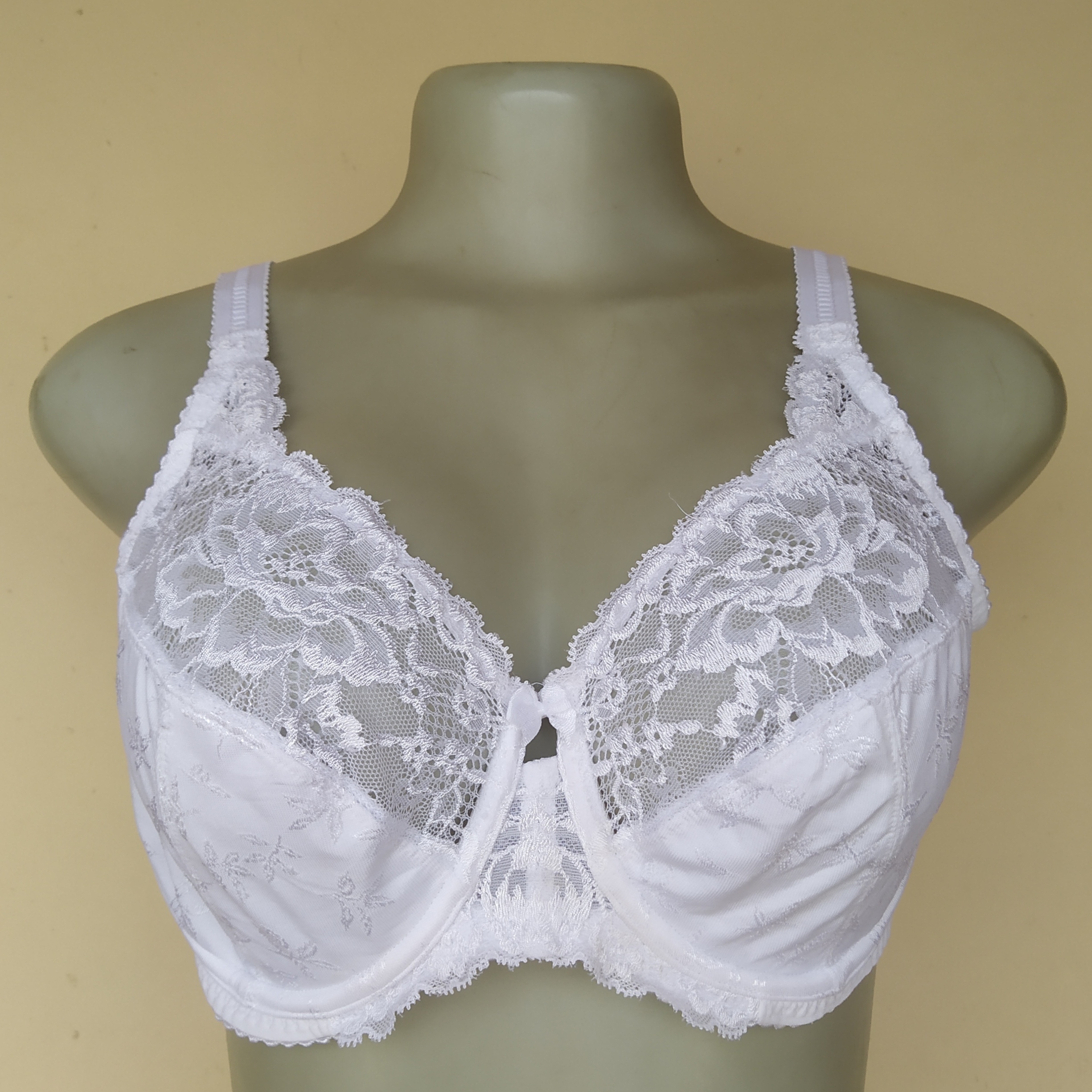 36DD - M and S White Non Padded Bra