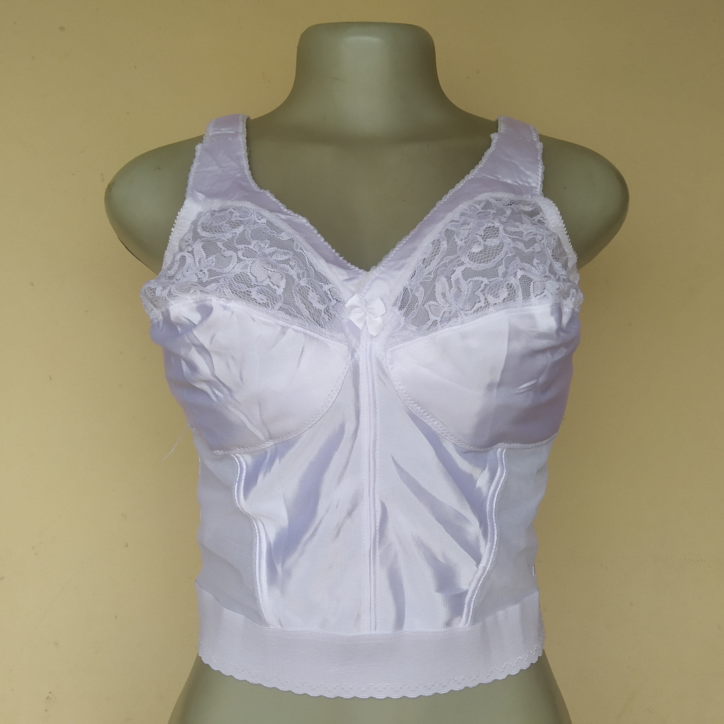 42C - Glamorise White Longline Bra