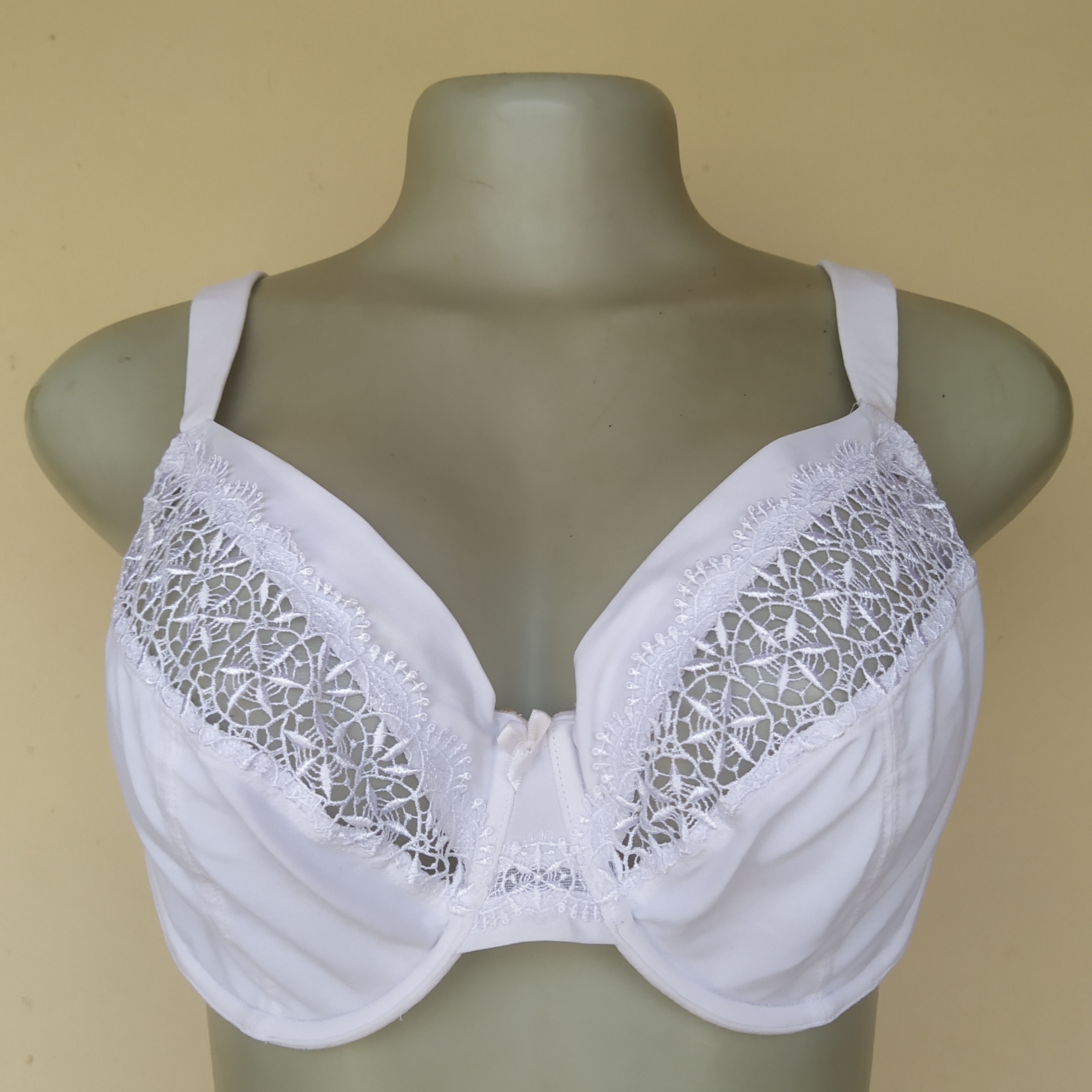 38D - M and S White Non Padded Bra
