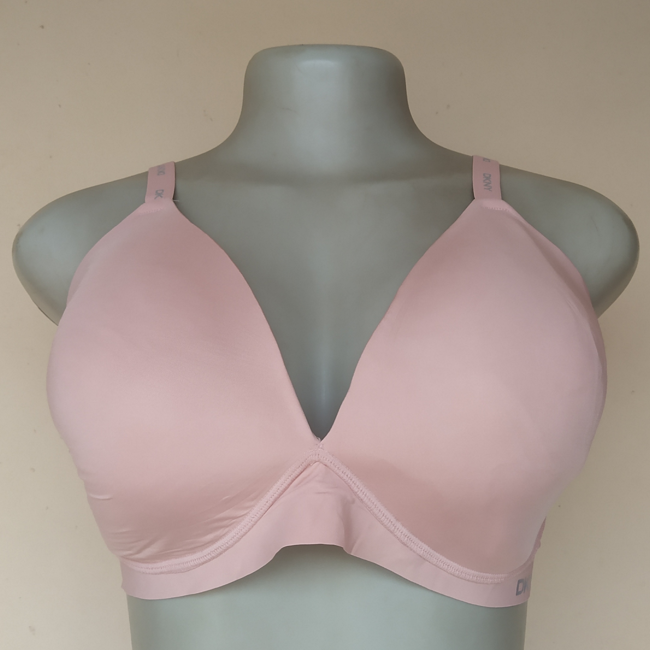 40D - DKNY Coral Non Wired Bra(Tagged XL)
