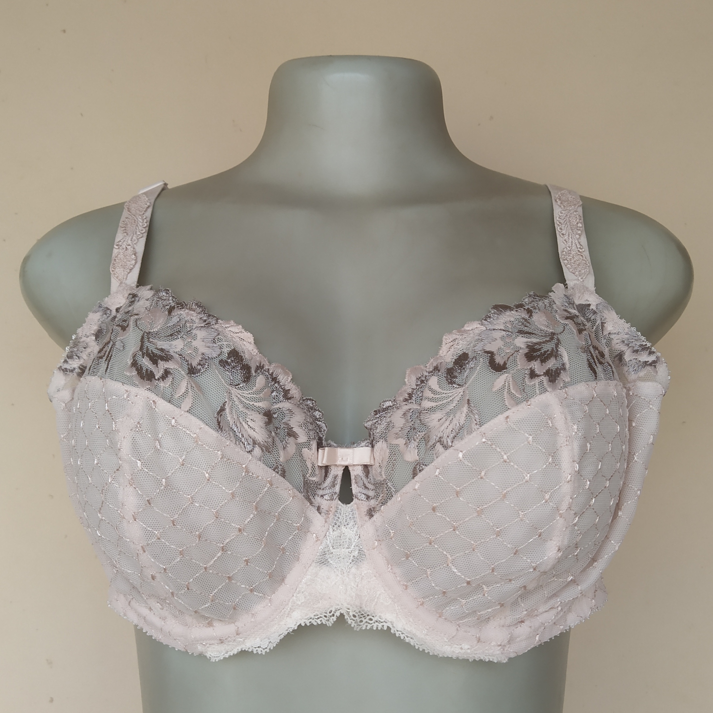 40B - M and S Patterned Non Padded Bra