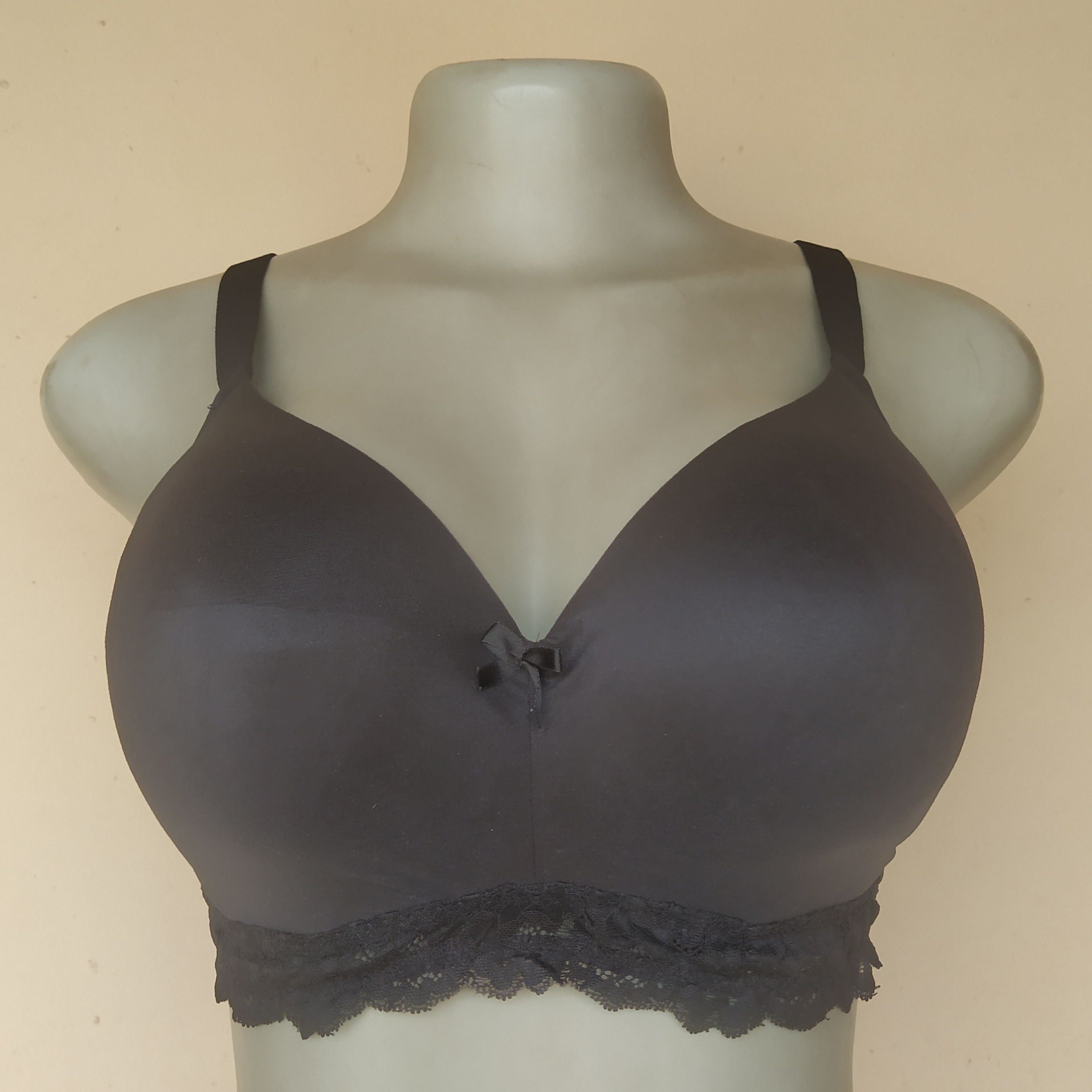 40B - M and S Black Non Wired Bra