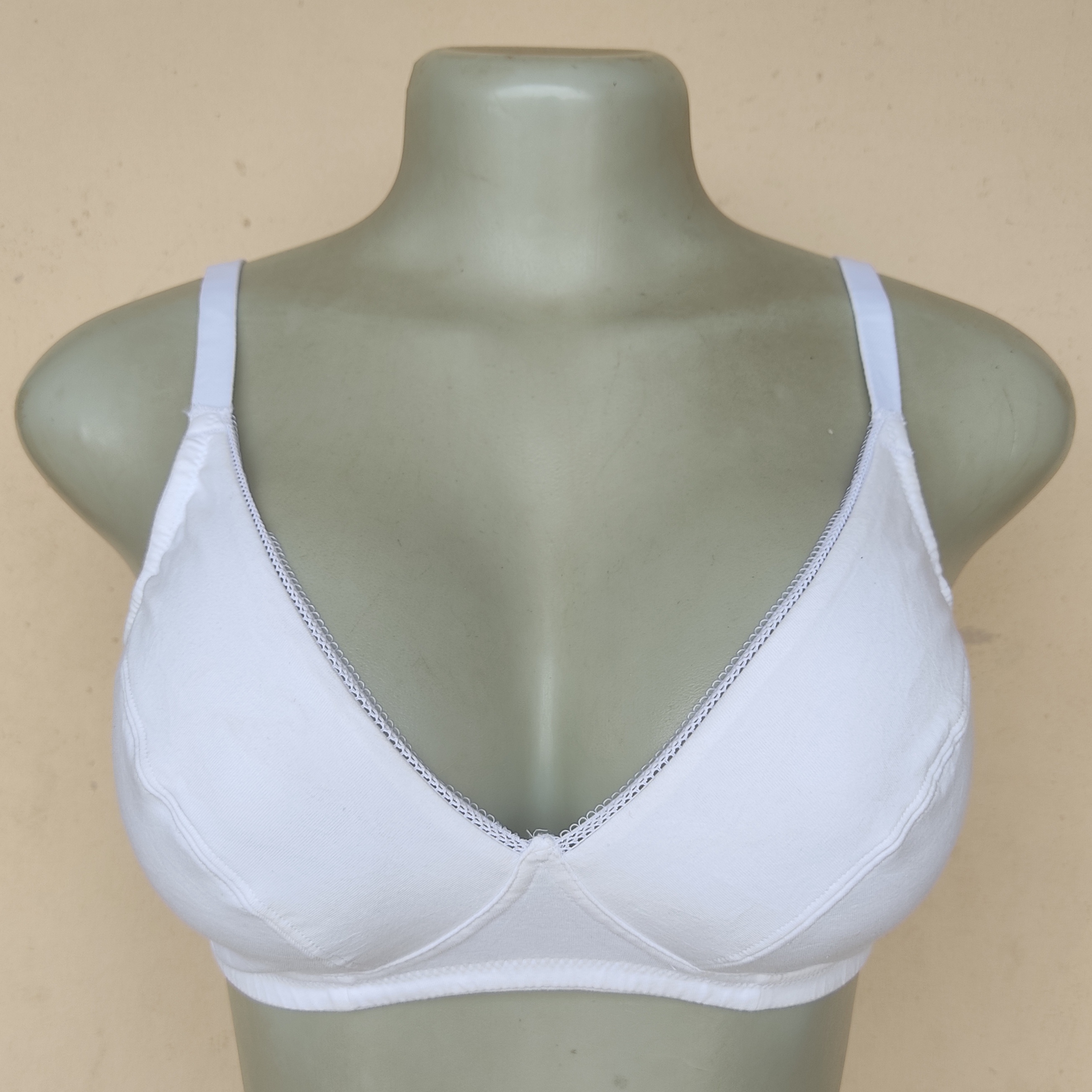 36C- M and S White Non Wired Non Padded Bra