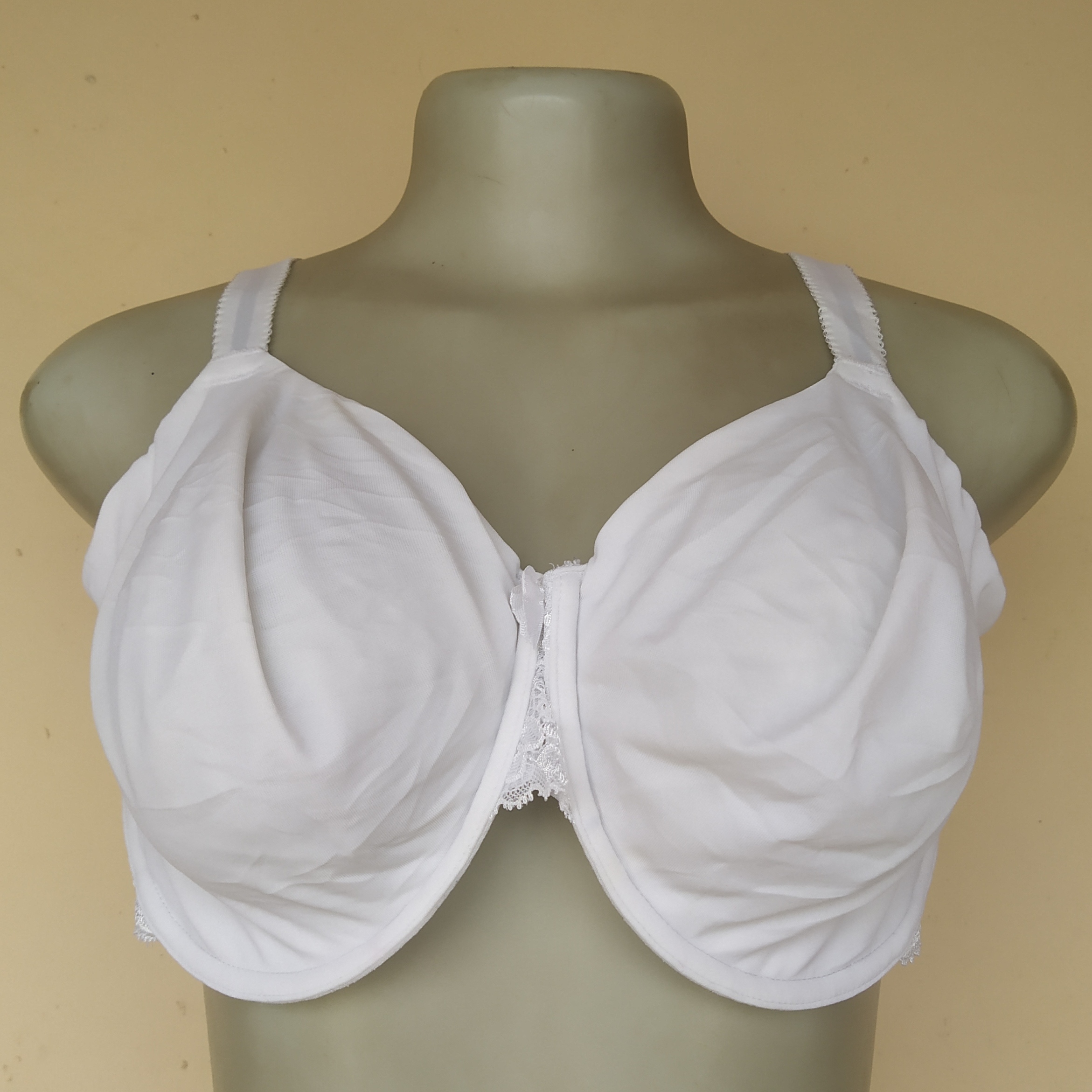 42B - M and S White Non Padded Bra