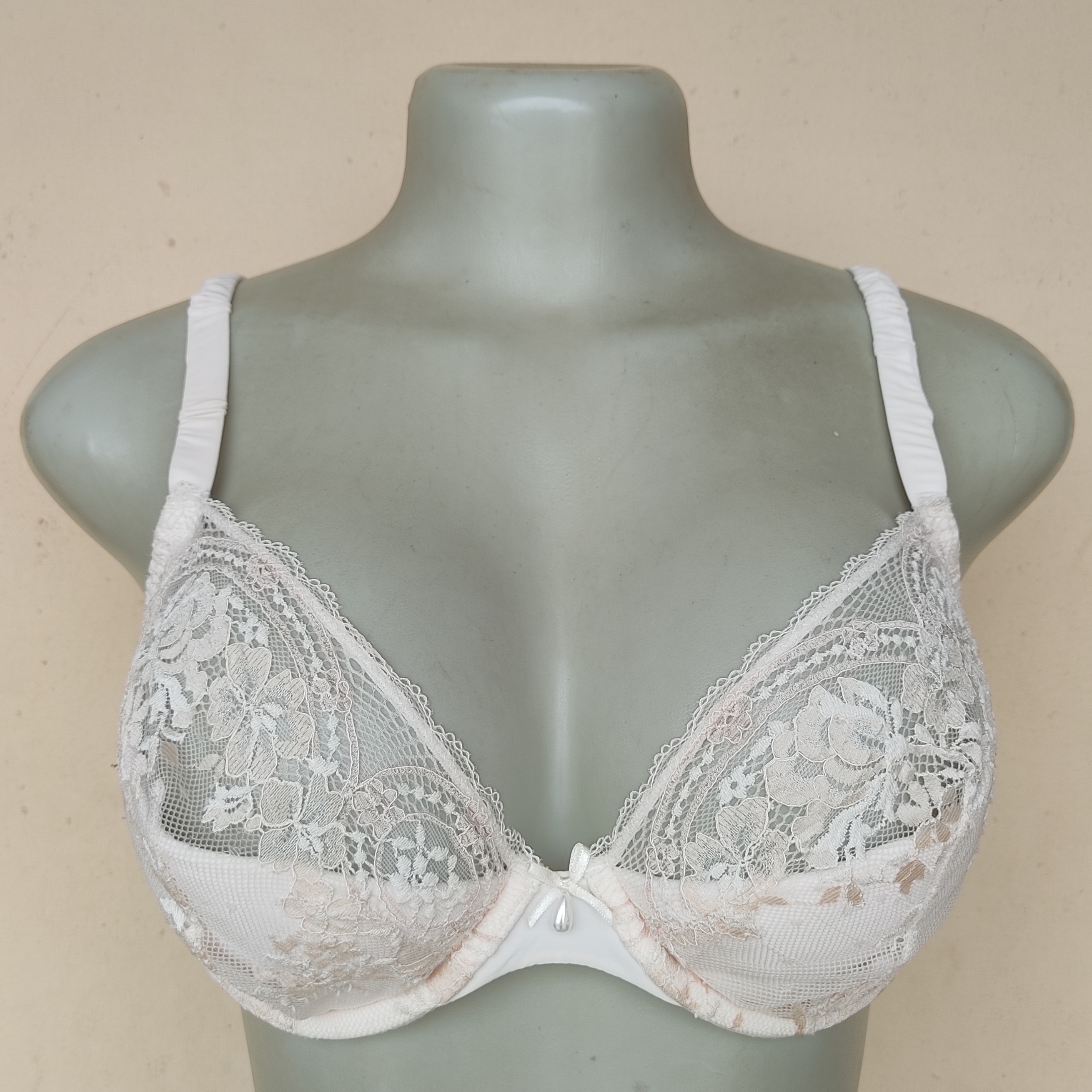 36D - Autograph Patterned Non Padded Bra