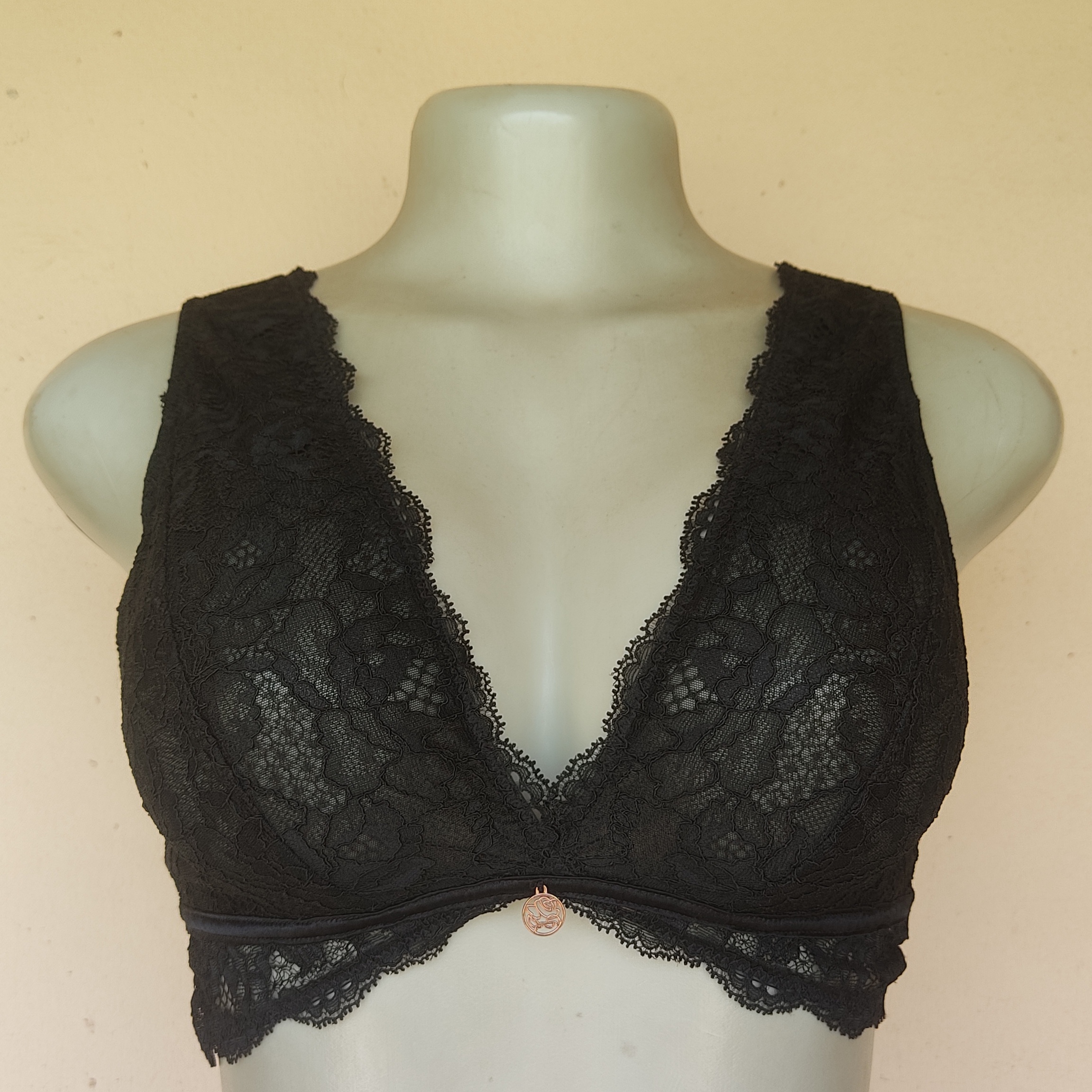UK 14 - M and S Black Bralette