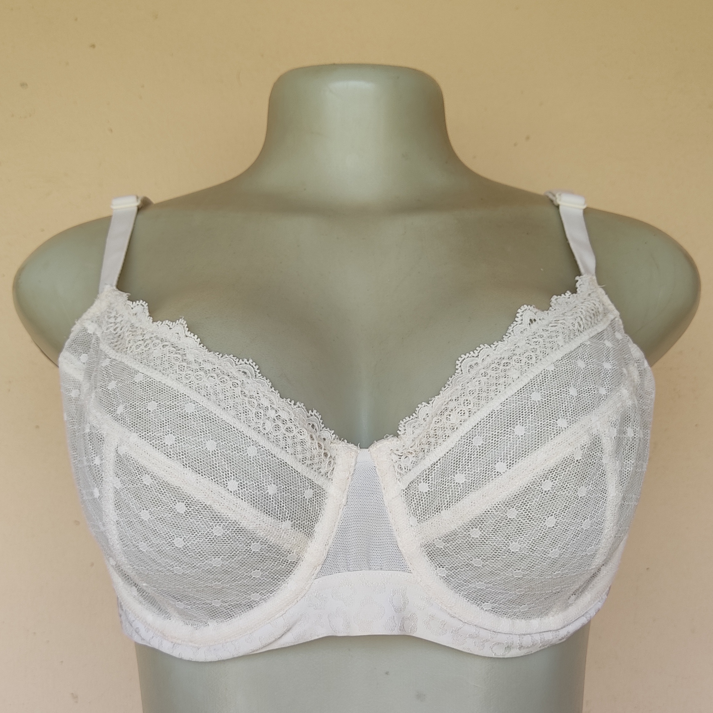 38D - M and S Cream Non Padded Bra