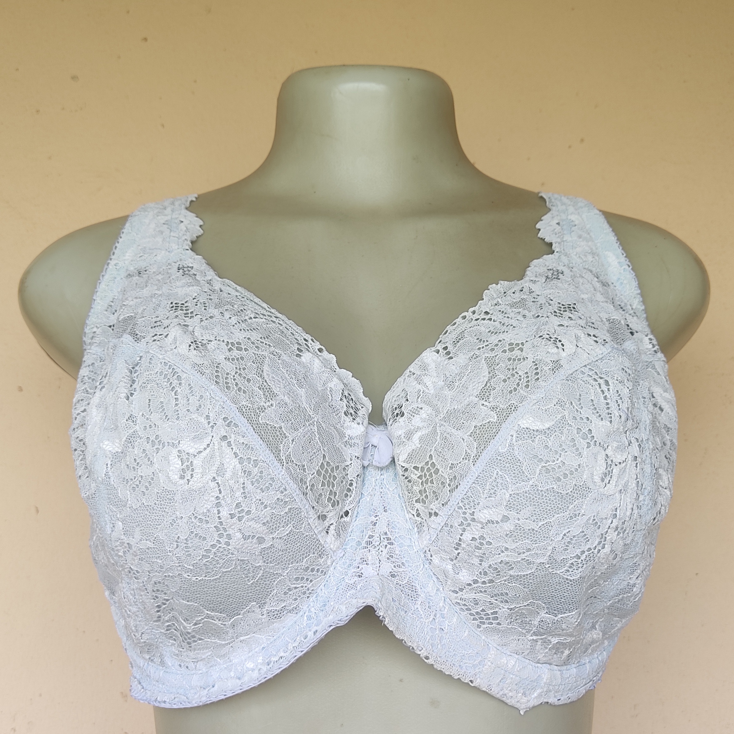 44DD - Ella Off White Non Padded Bra