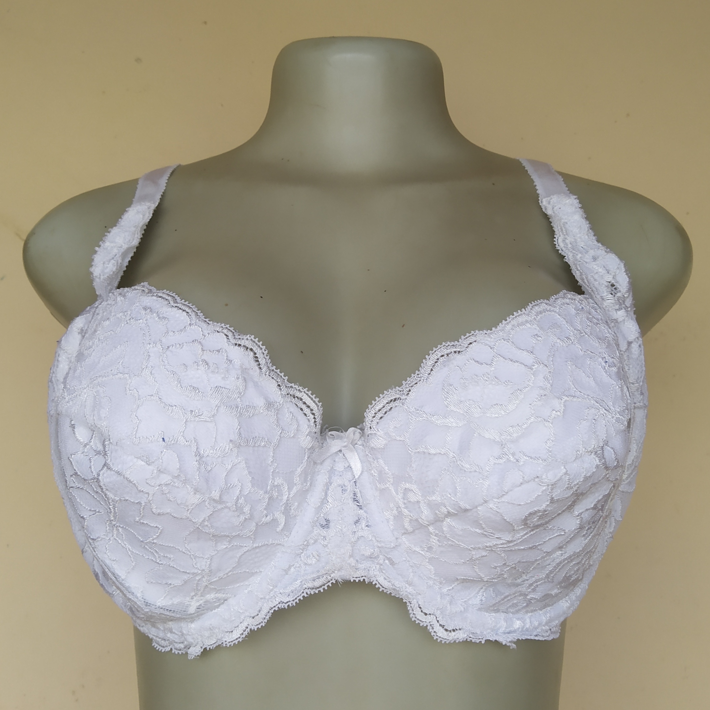 36DD- M and S White Non Padded Bra