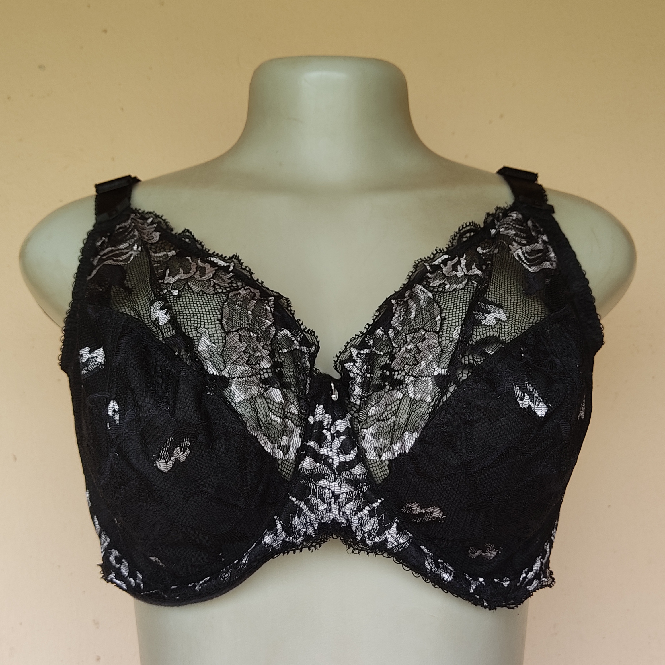36G- Fantasie Patterned Non Padded Bra