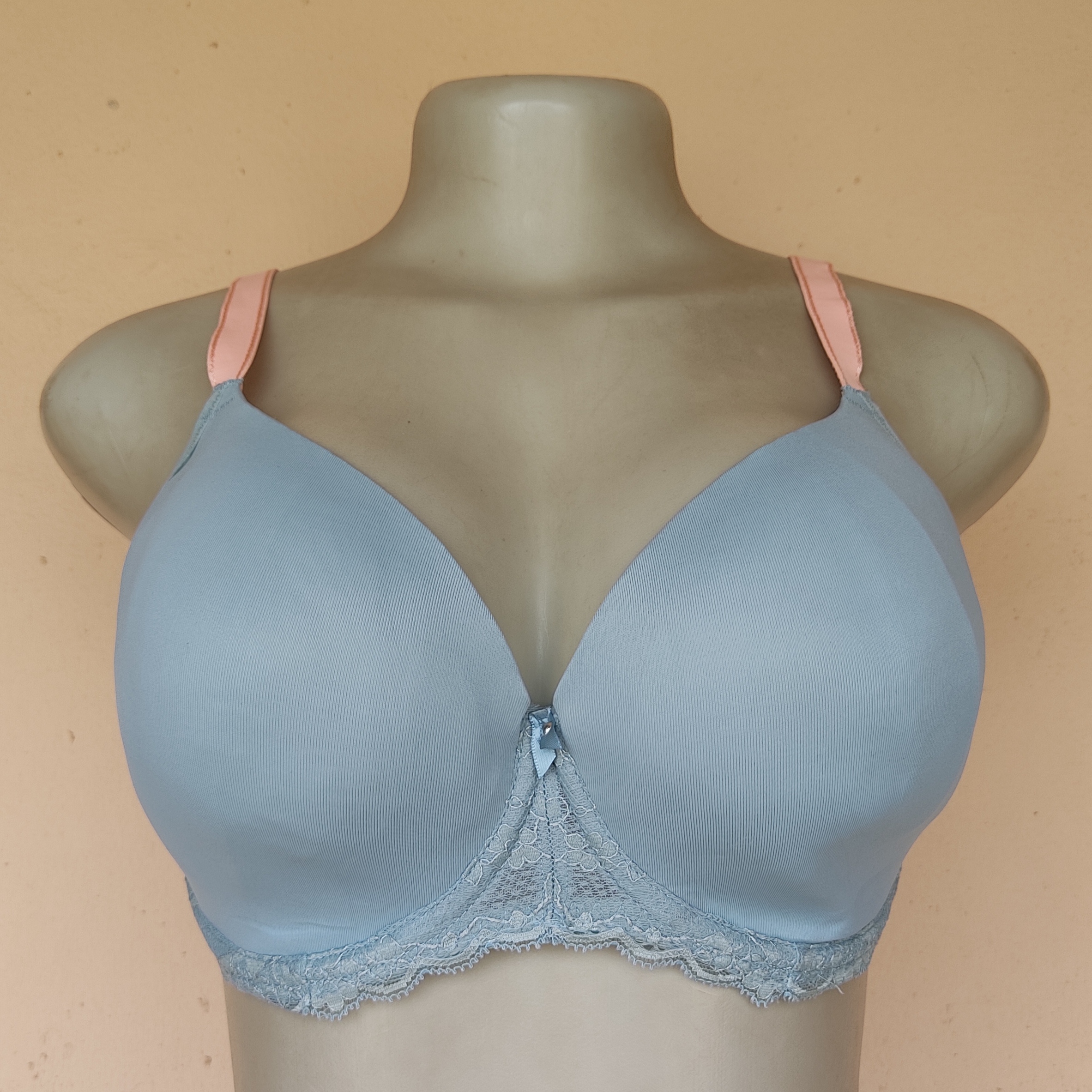 30G- Freya Two Color Light Padded Bra
