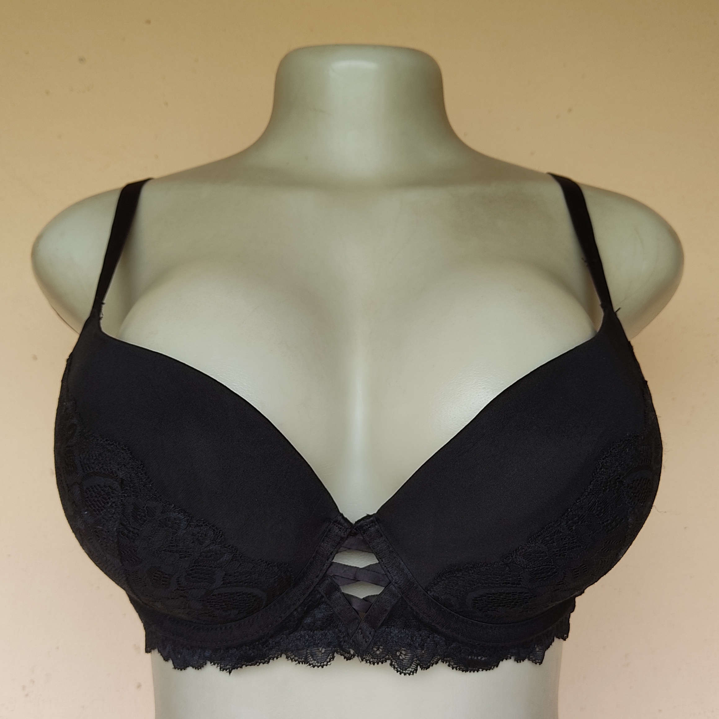 38B - George Black Push Up Bra