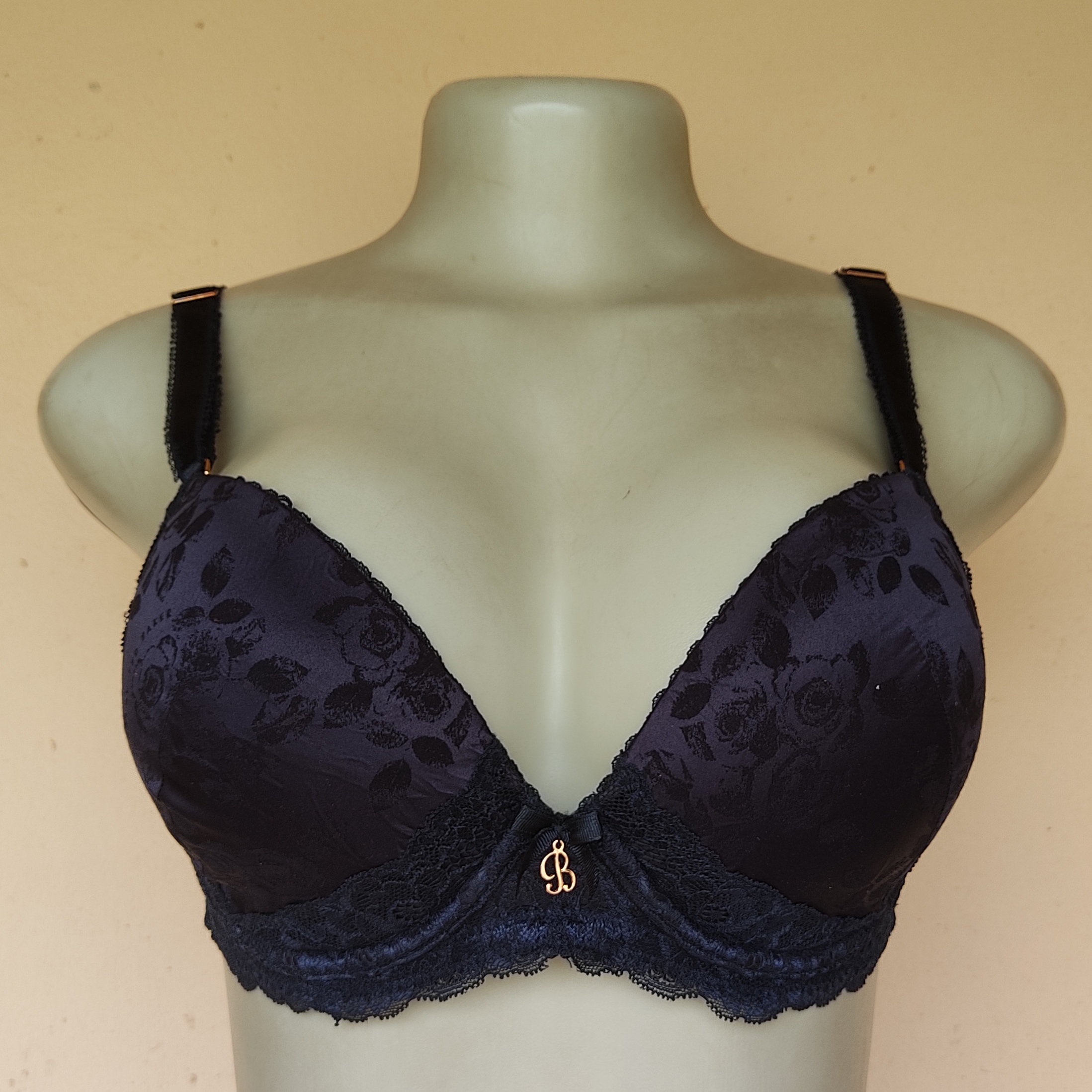 32DD - Unbranded Navy Blue Light Padded Bra
