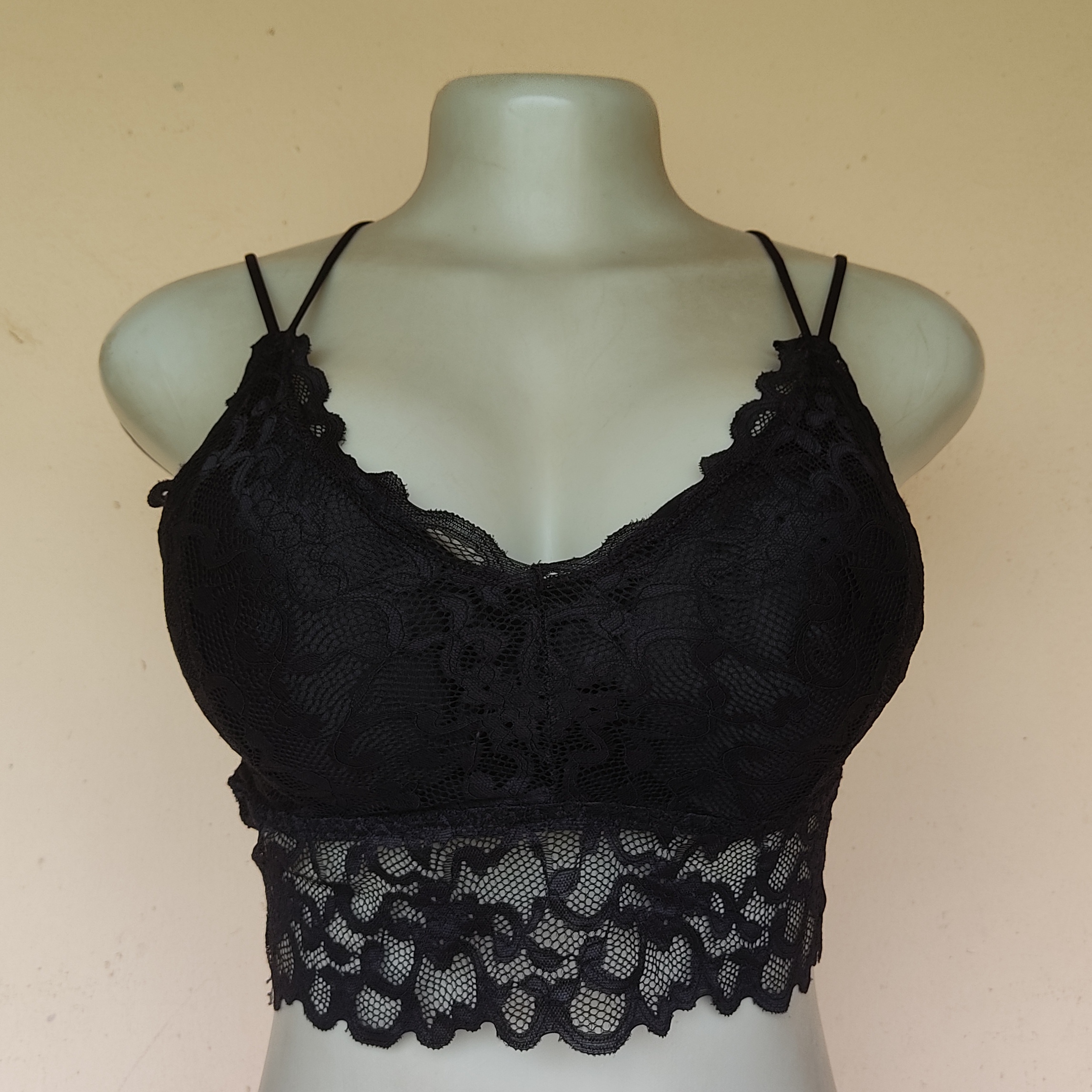 UK 14 - Unbranded Black Bralette