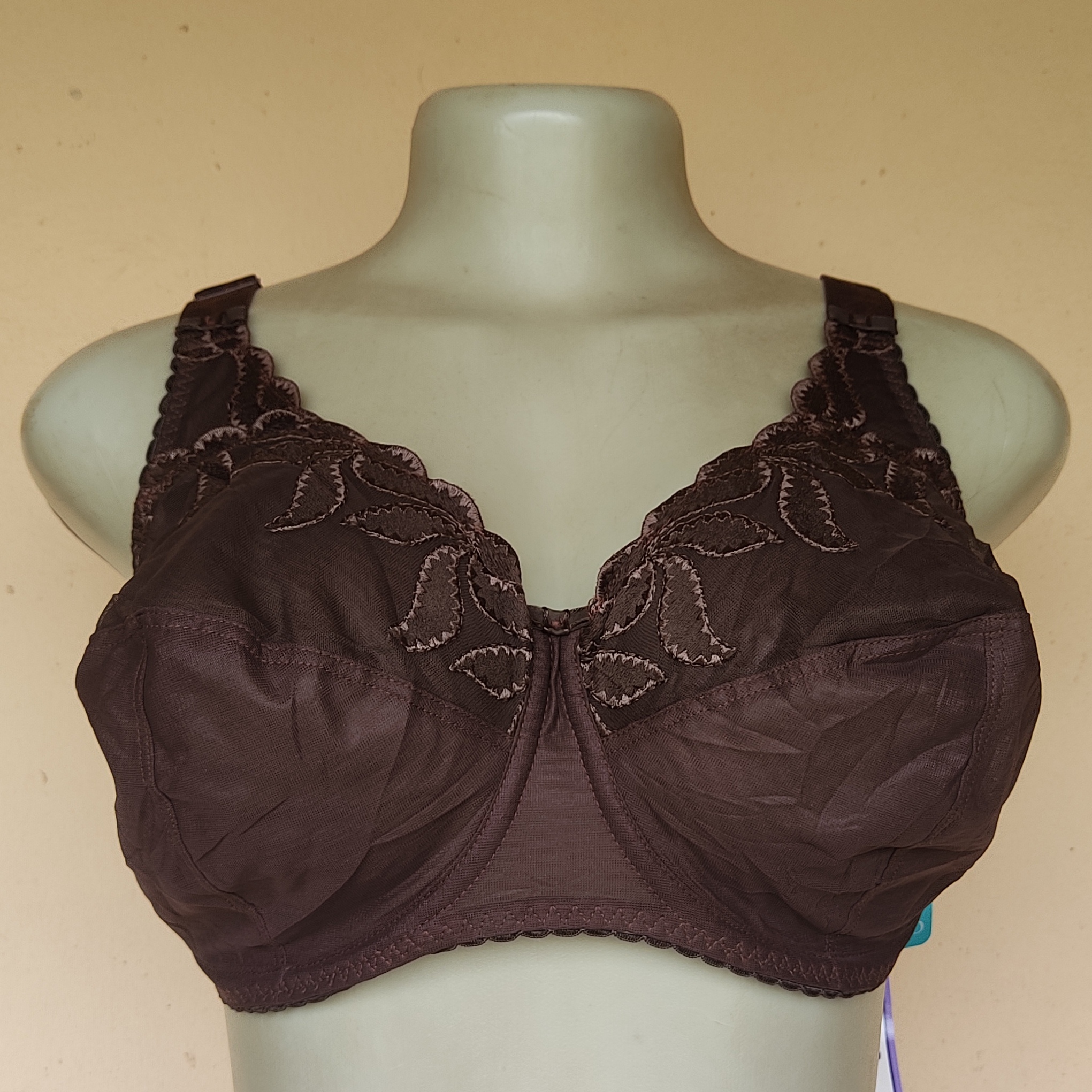 32GG- Fatansie Brown Non Padded Bra(Brand New)